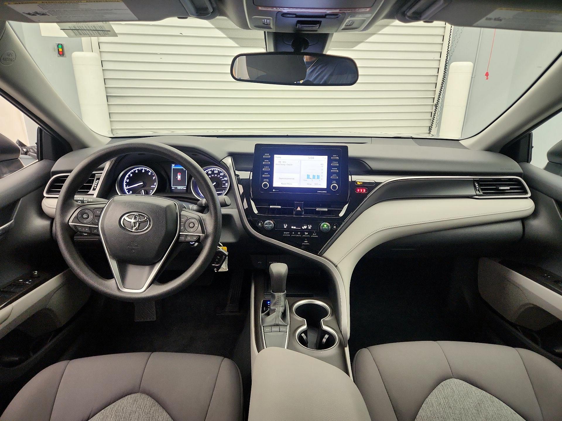 Thumbnail: 2023 Toyota Camry - 9