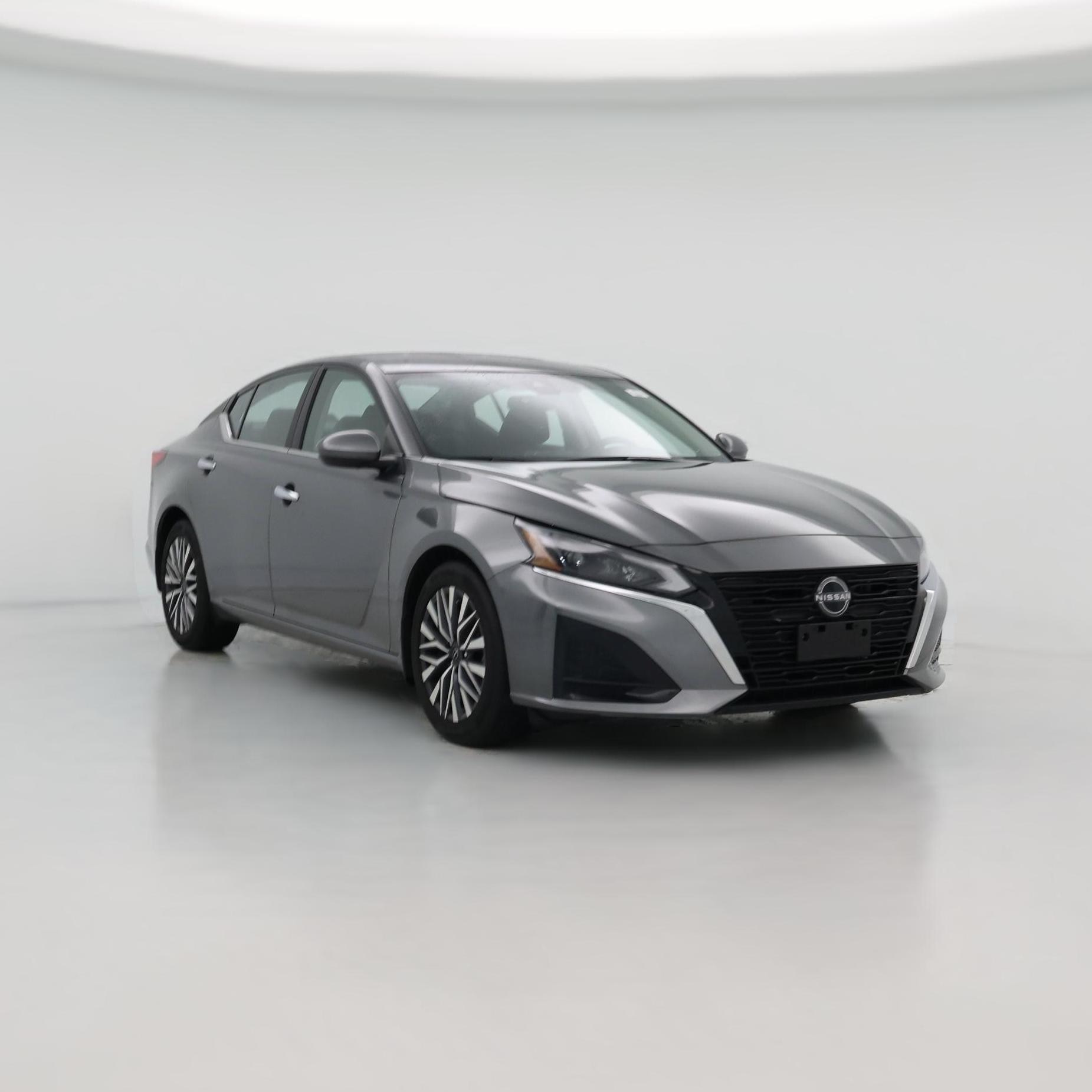 Thumbnail: 2023 Nissan Altima - 1