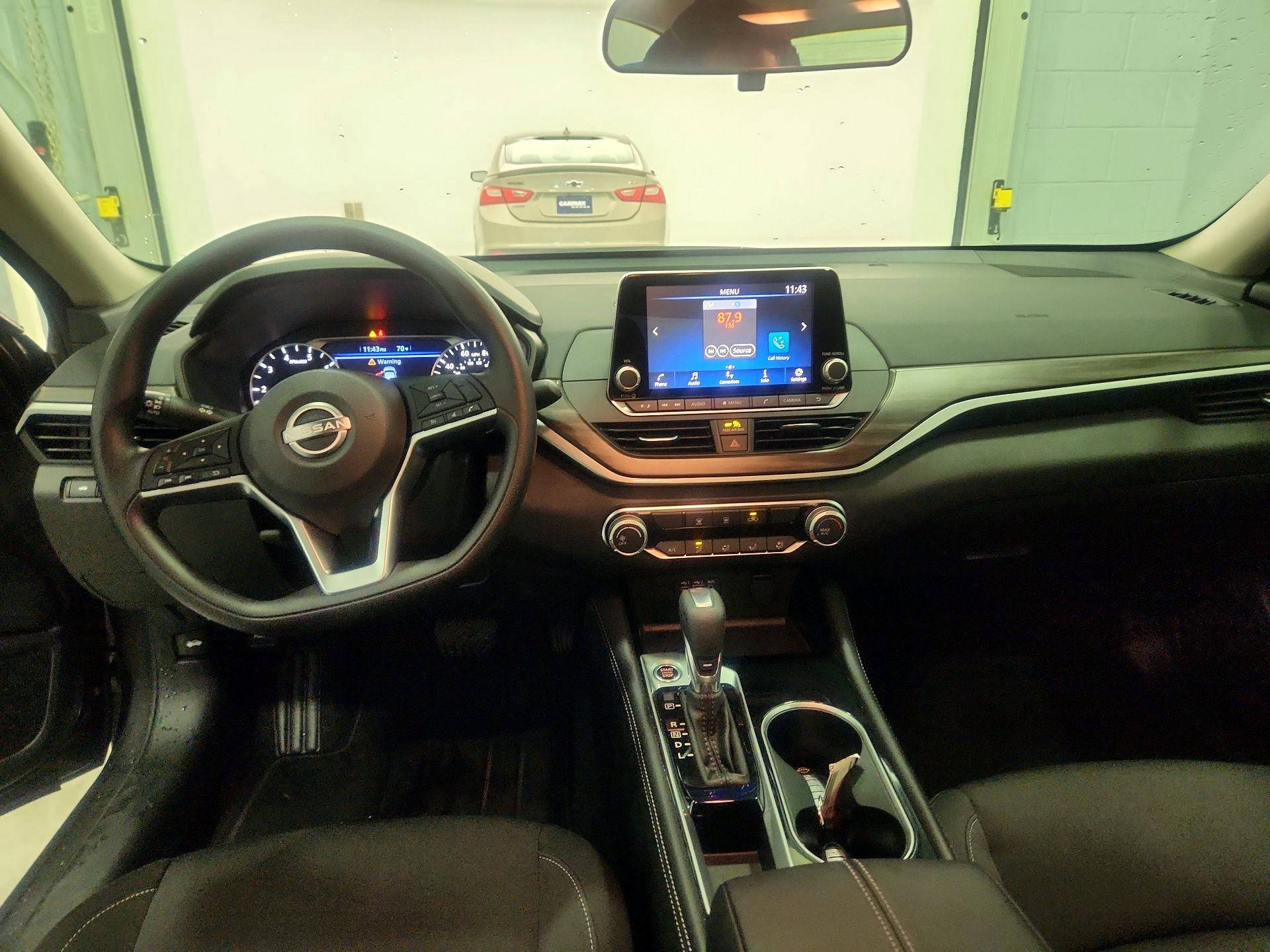 Thumbnail: 2023 Nissan Altima - 9