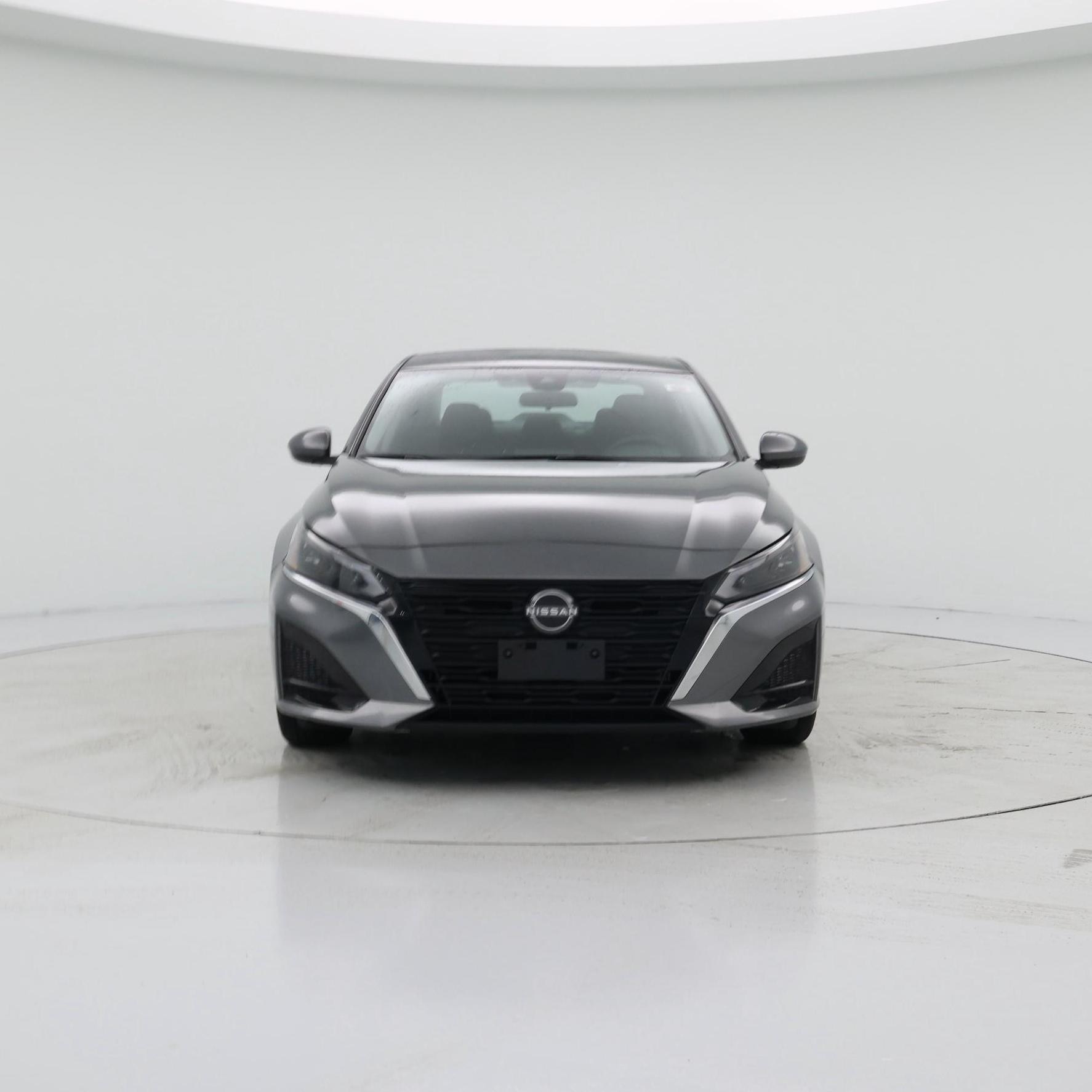 Thumbnail: 2023 Nissan Altima - 5