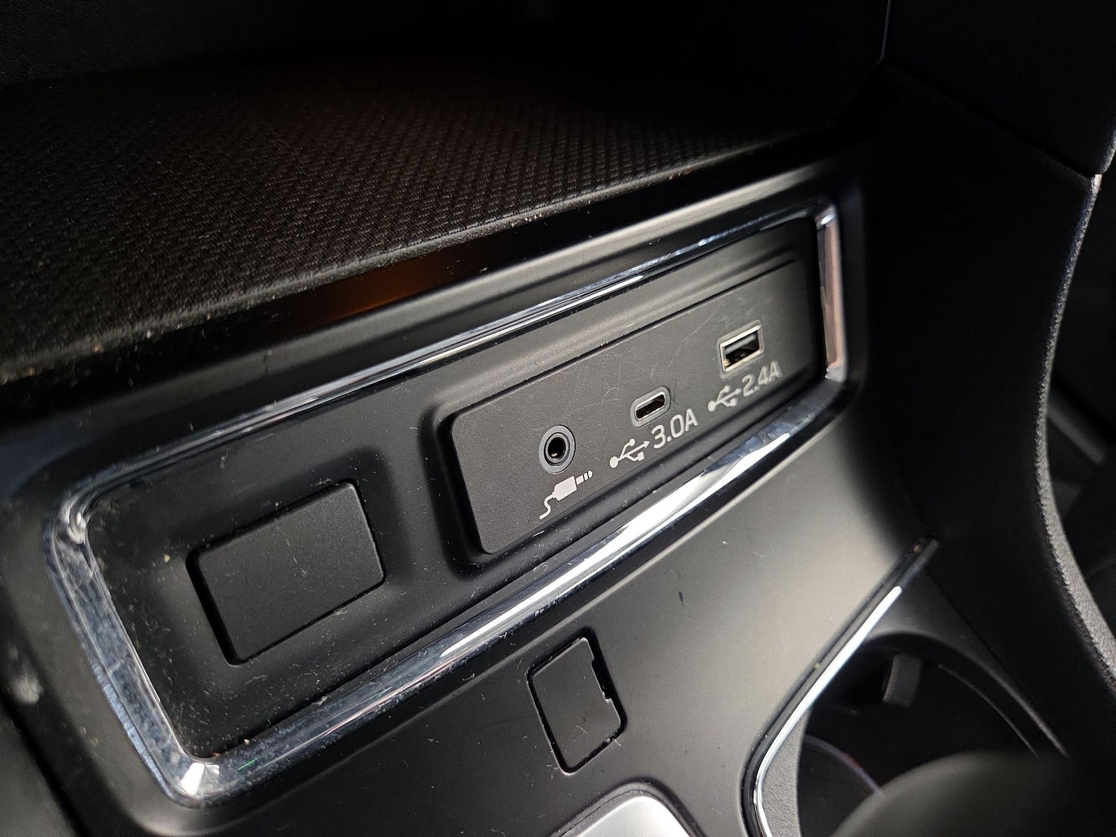 2023 Subaru Ascent Limited - Photo 19