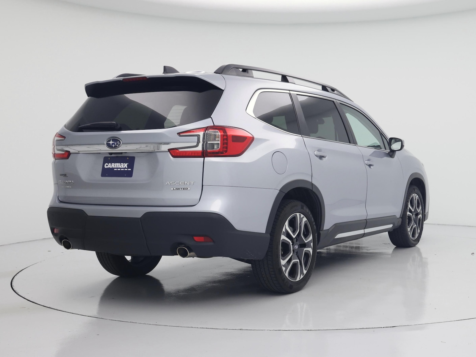 2023 Subaru Ascent Limited - Photo 9
