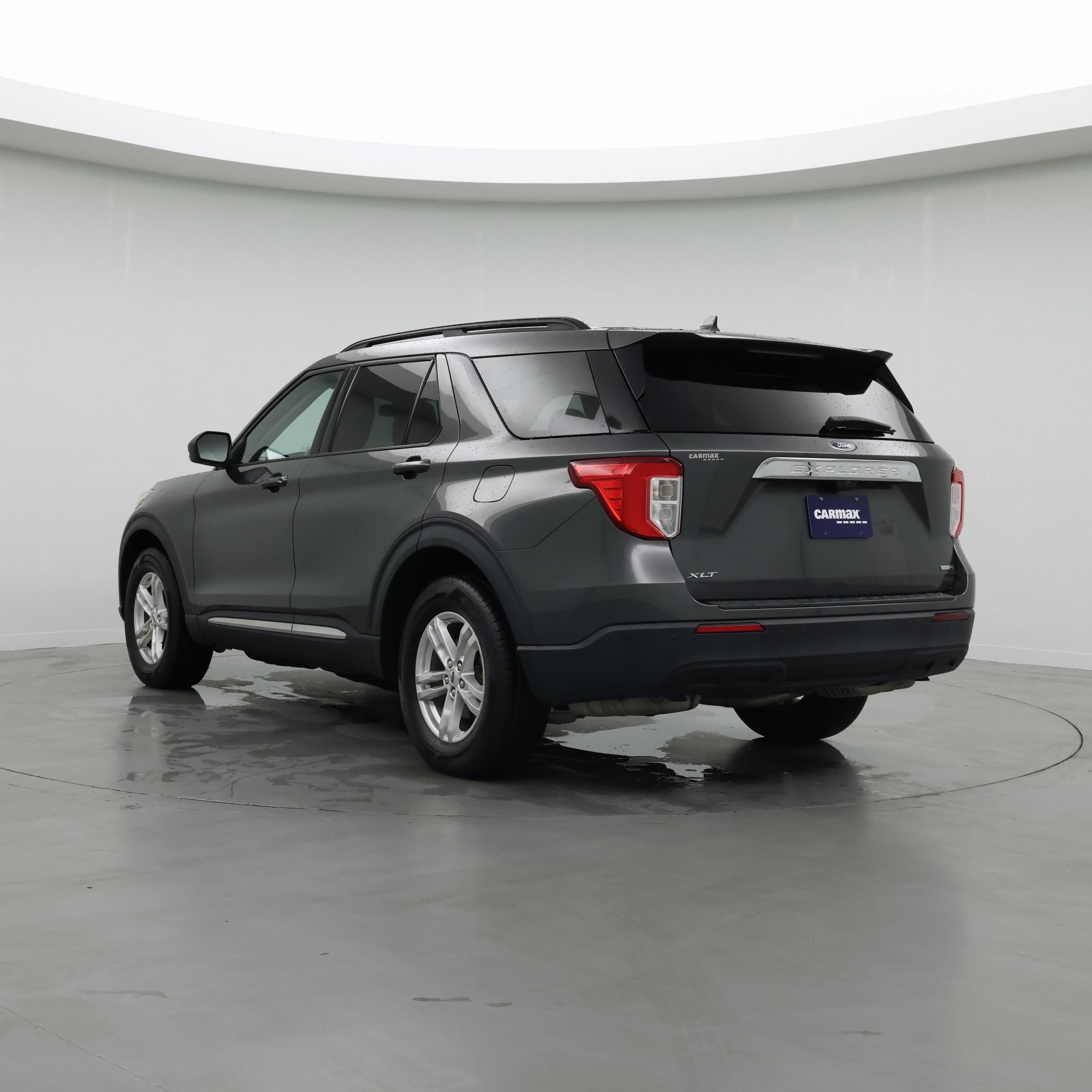 Thumbnail: 2020 Ford Explorer - 2