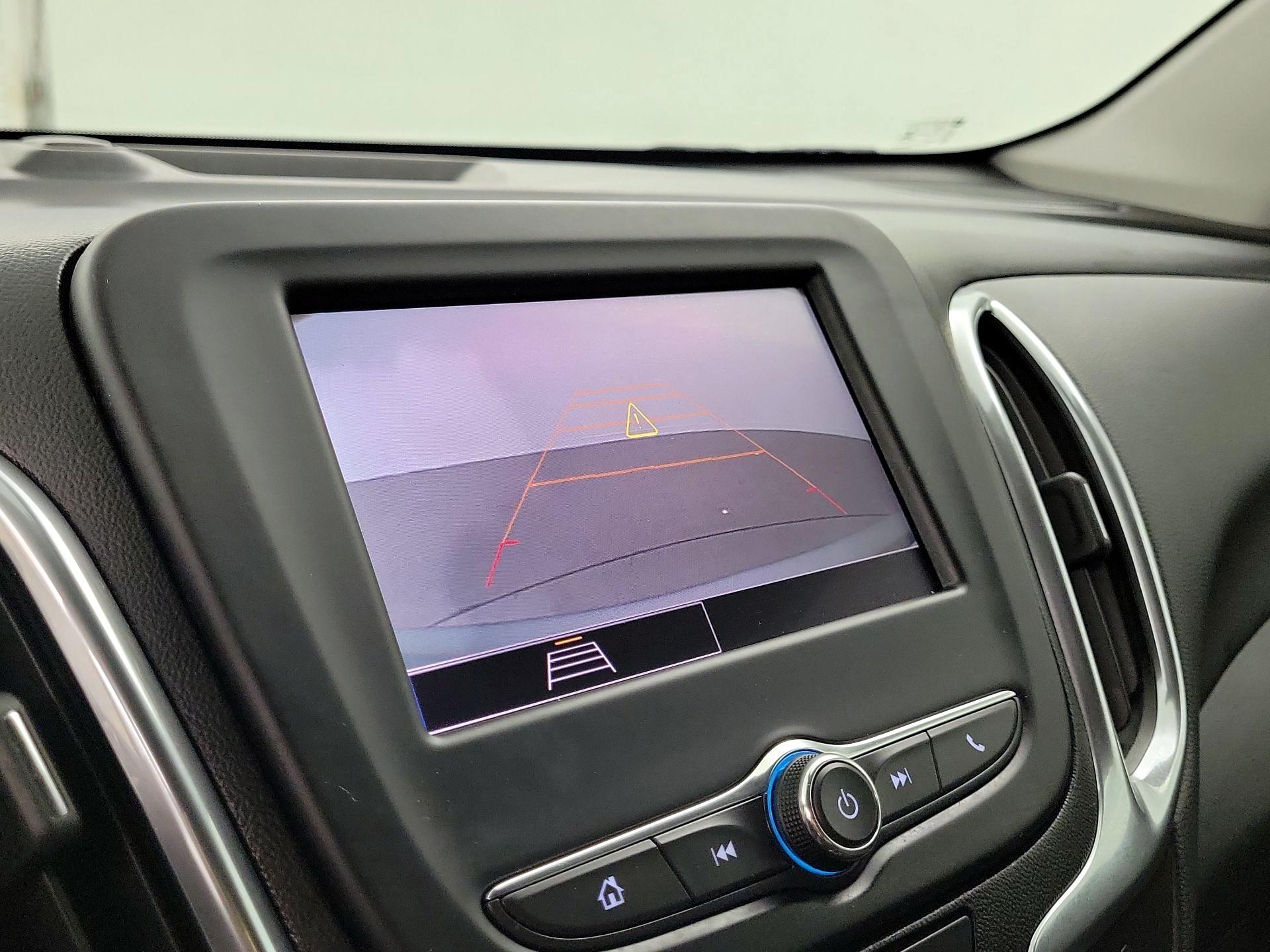 Thumbnail: 2022 Chevrolet Equinox - 14