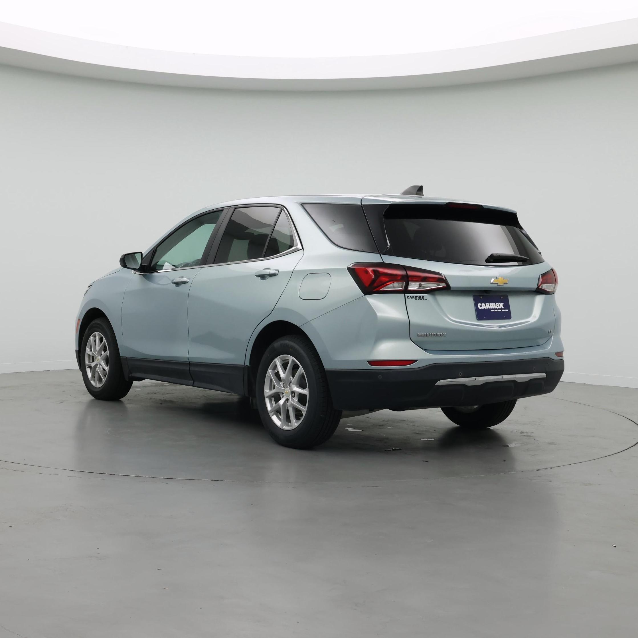 Thumbnail: 2022 Chevrolet Equinox - 2