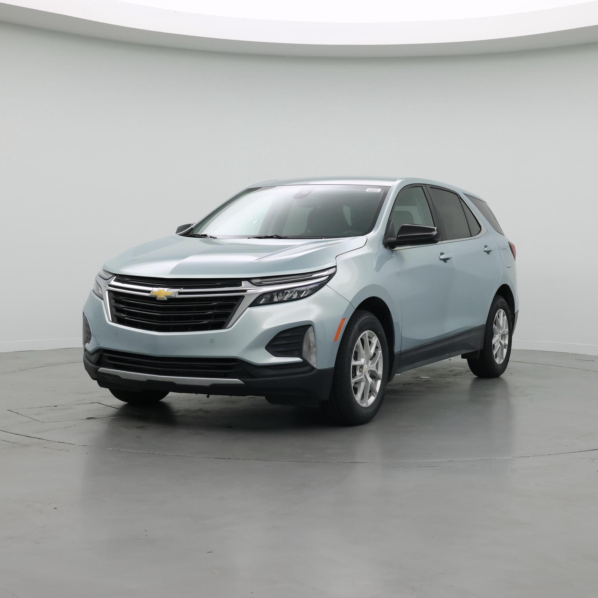 Thumbnail: 2022 Chevrolet Equinox - 4