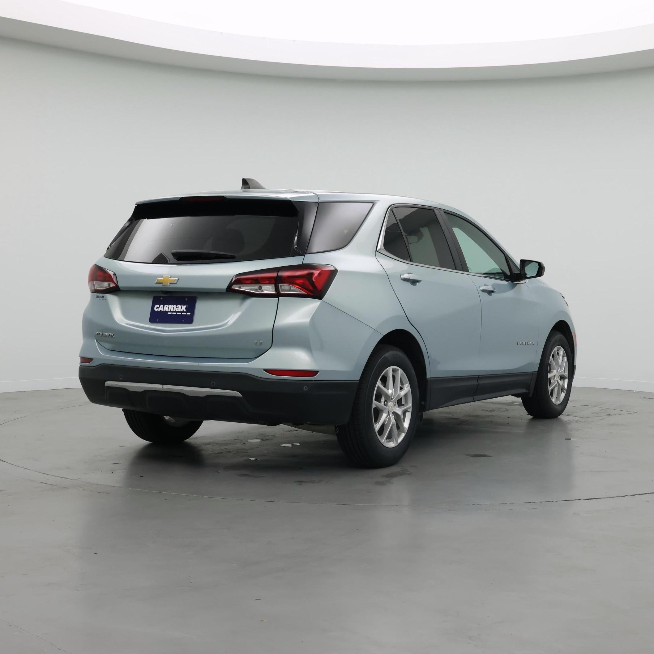 Thumbnail: 2022 Chevrolet Equinox - 8