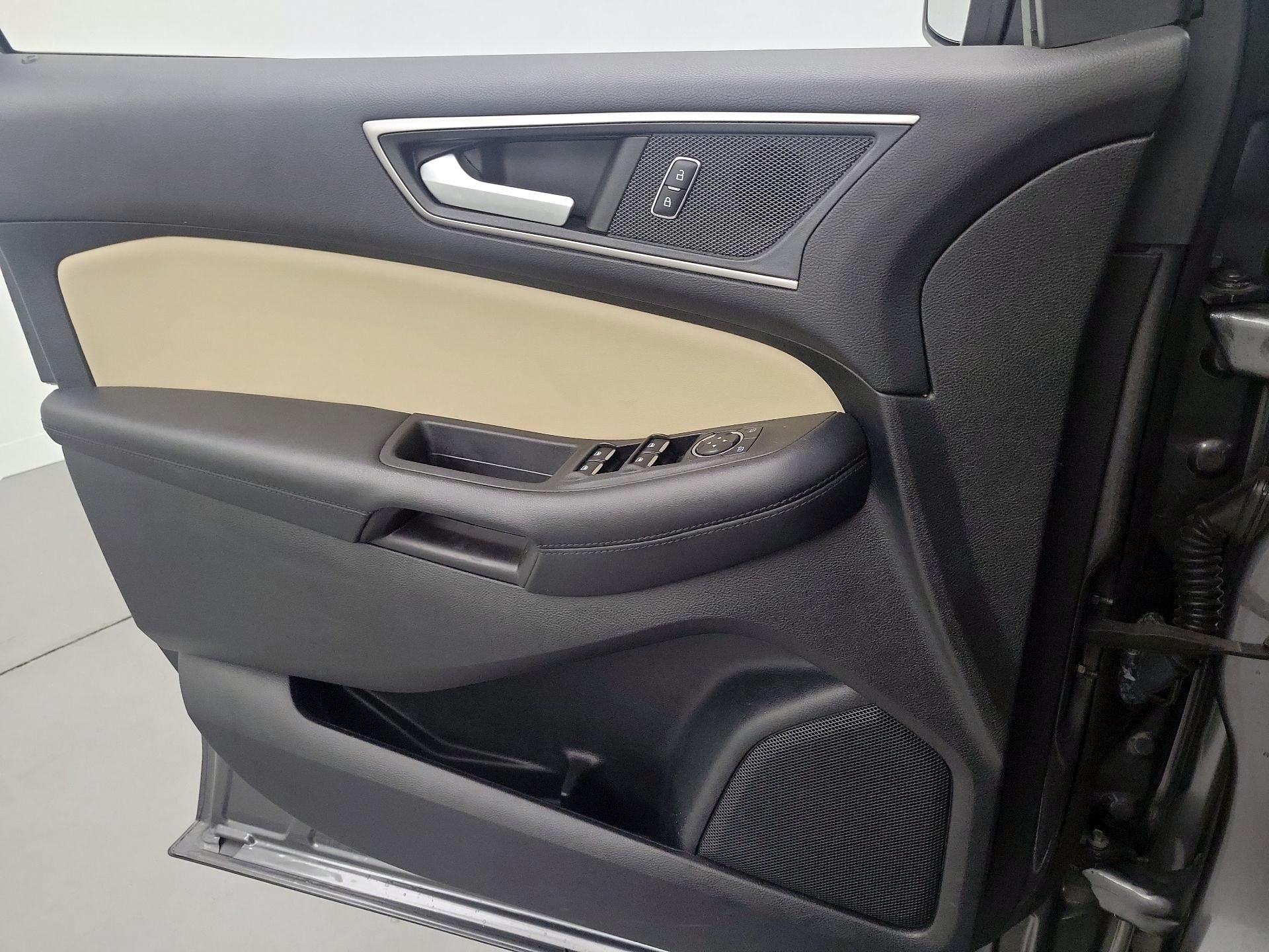 Thumbnail: 2023 Ford Edge - 12