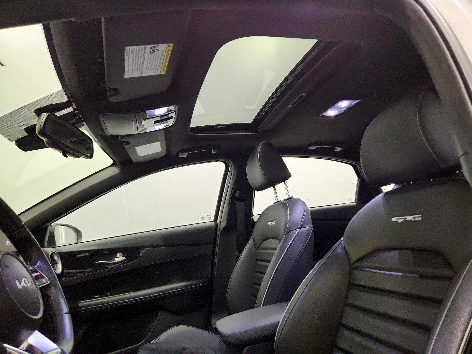 Thumbnail: 2023 Kia Forte - 20