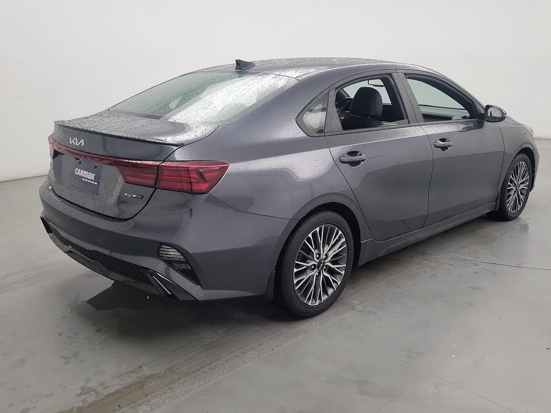 Thumbnail: 2023 Kia Forte - 5