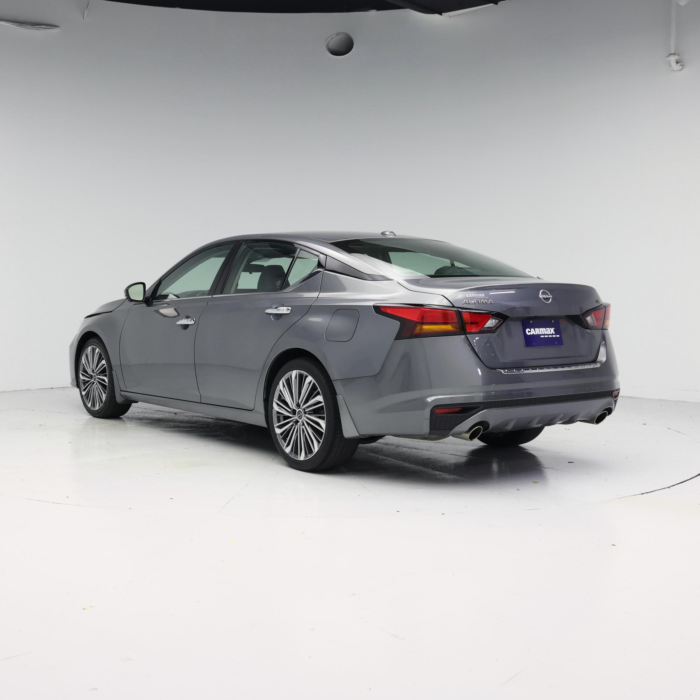 Thumbnail: 2023 Nissan Altima - 2