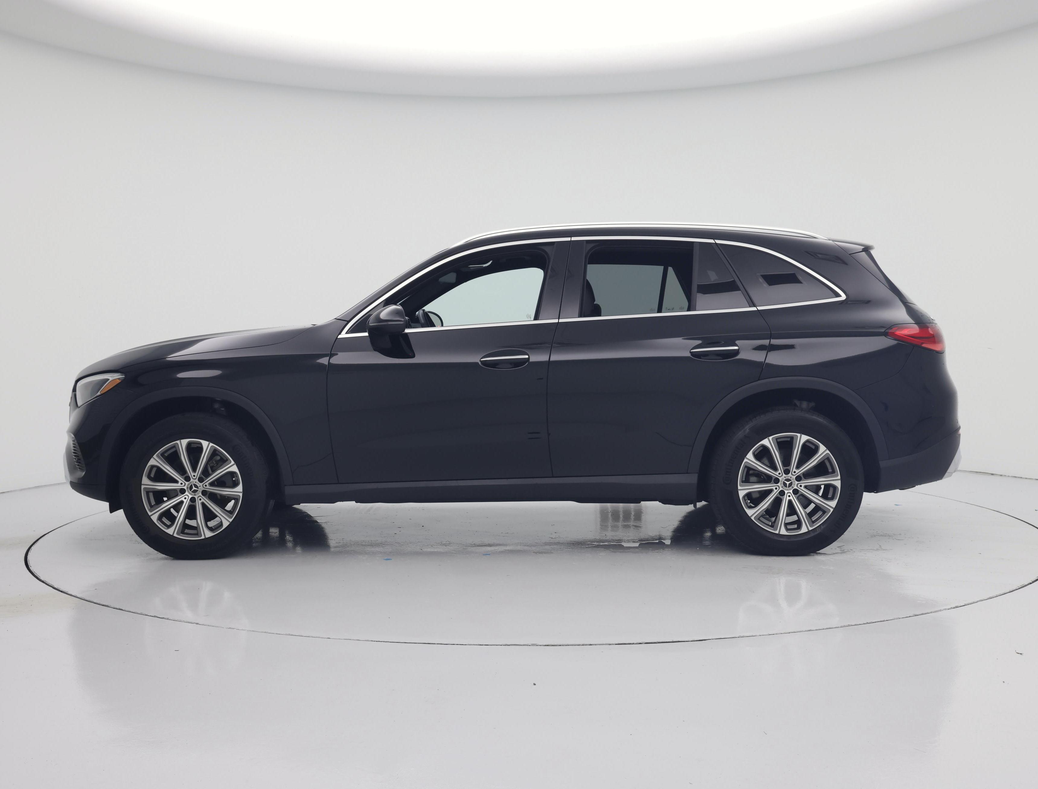 Thumbnail: 2024 Mercedes-Benz GLC - 3