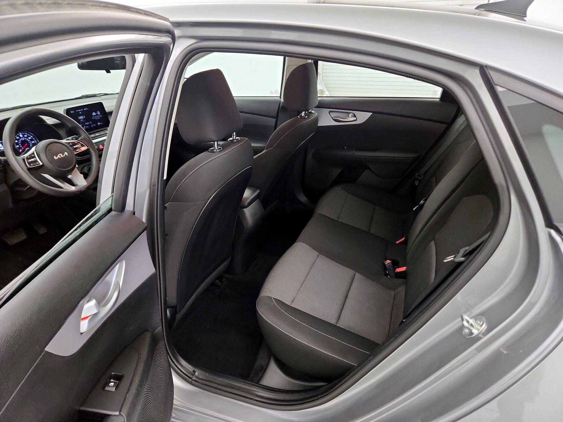 Thumbnail: 2023 Kia Forte - 19