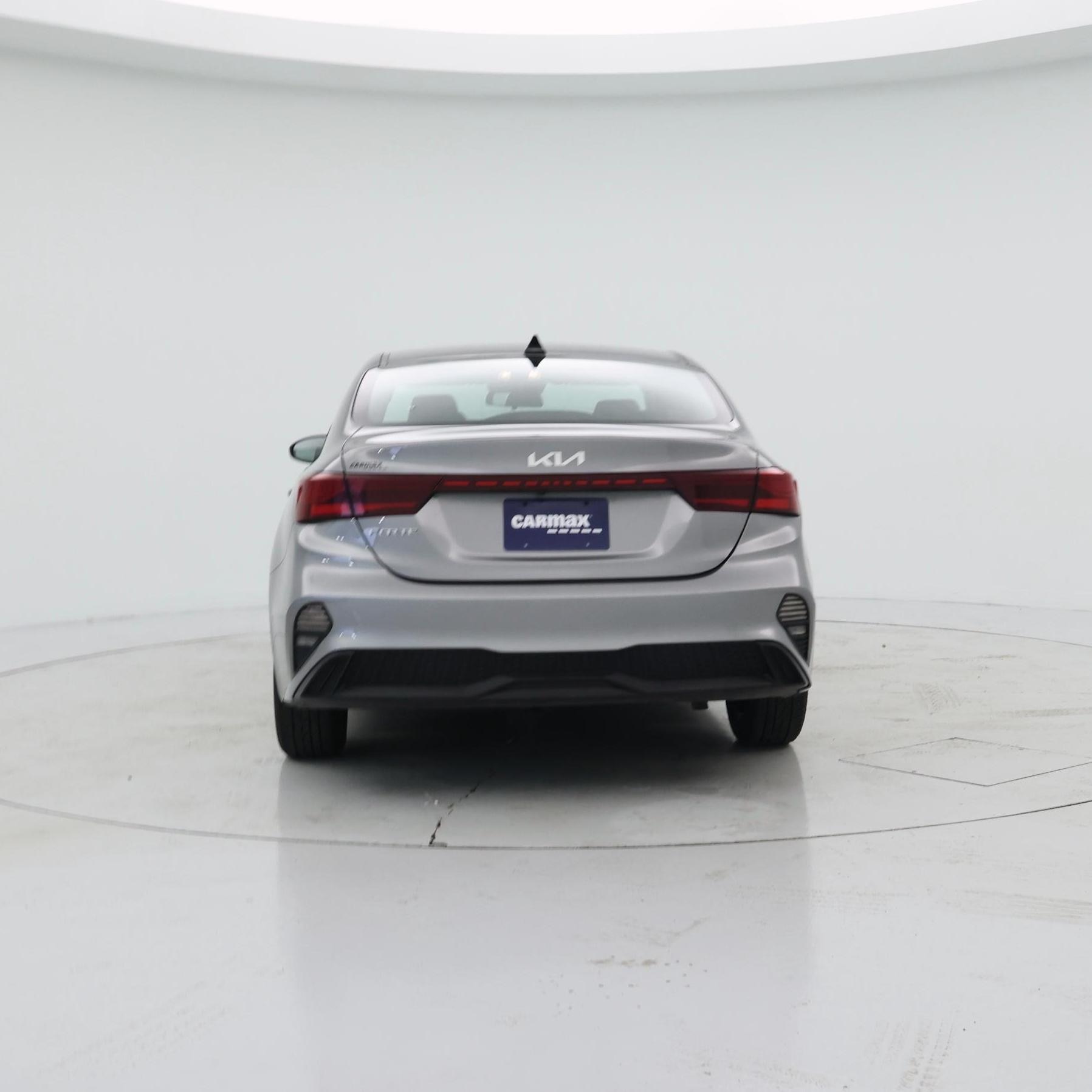 Thumbnail: 2023 Kia Forte - 6