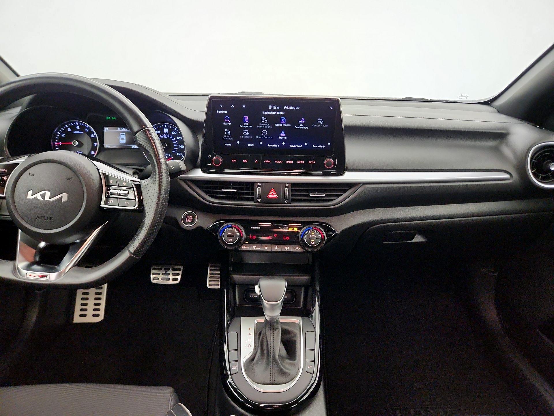 Thumbnail: 2023 Kia Forte - 9