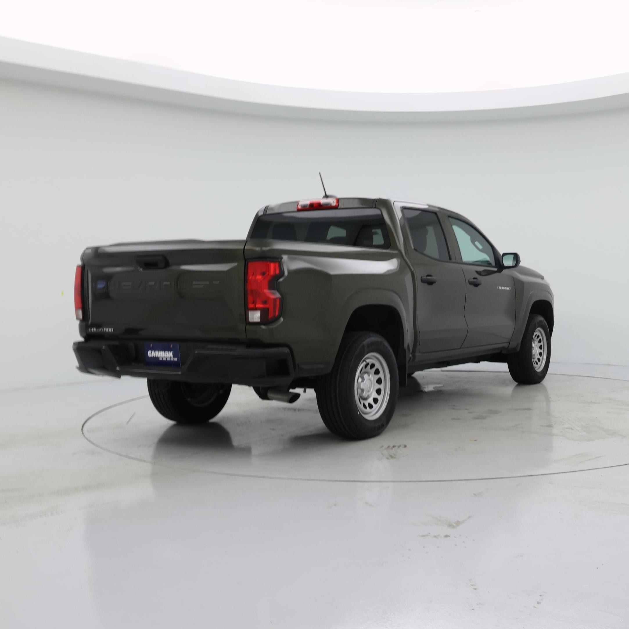 Thumbnail: 2023 Chevrolet Colorado - 8