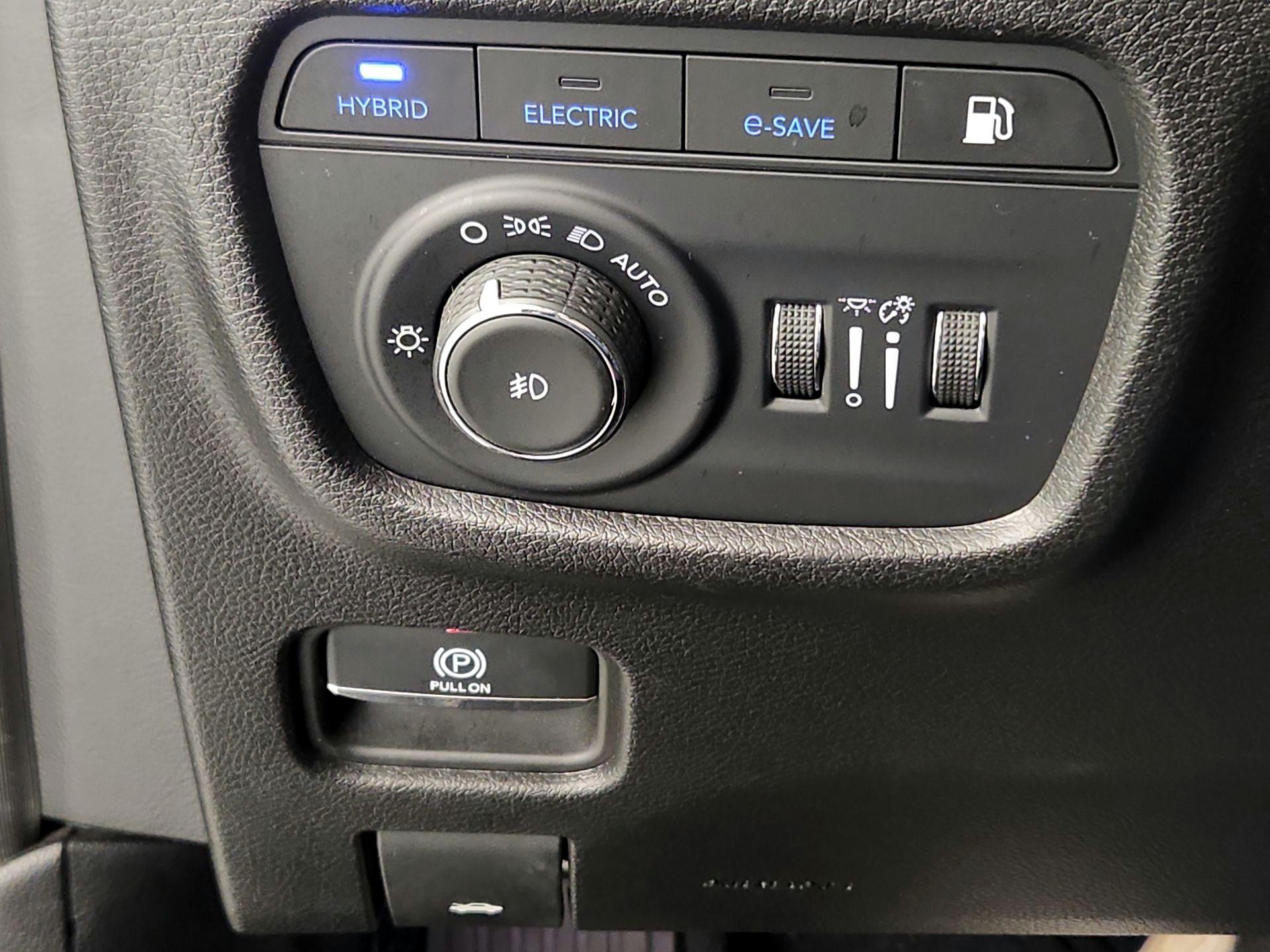 Thumbnail: 2022 Jeep Grand Cherokee - 13