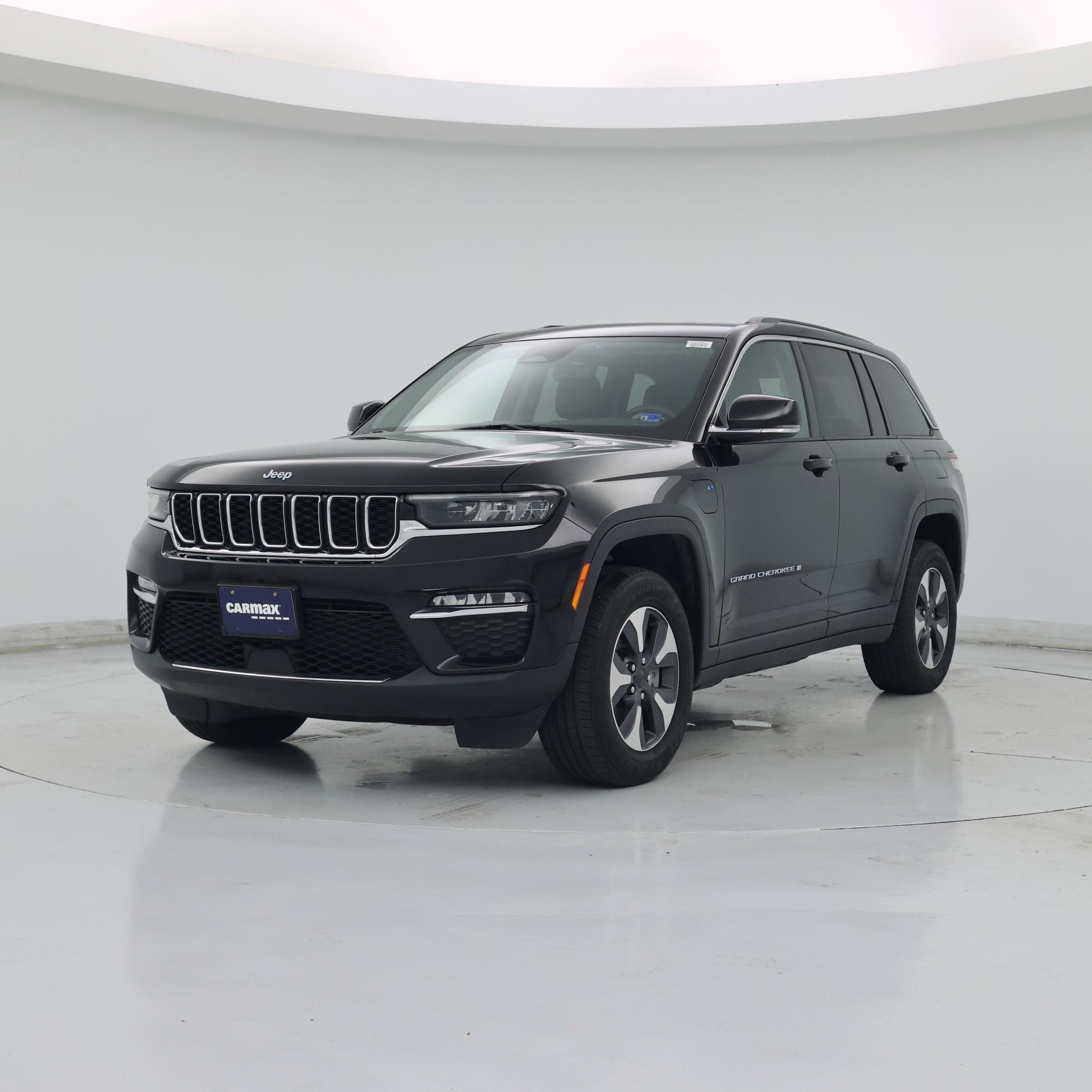 Thumbnail: 2022 Jeep Grand Cherokee - 4