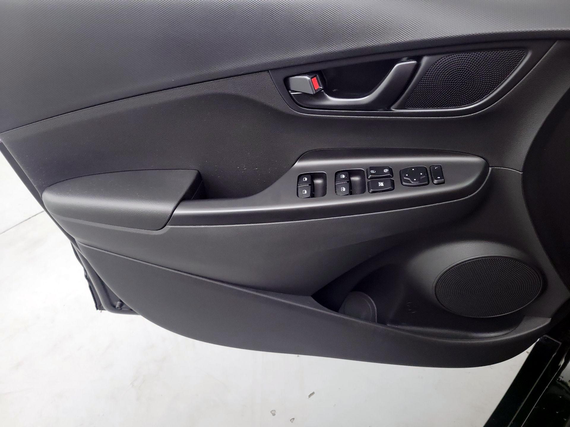 Thumbnail: 2023 Hyundai Kona - 12