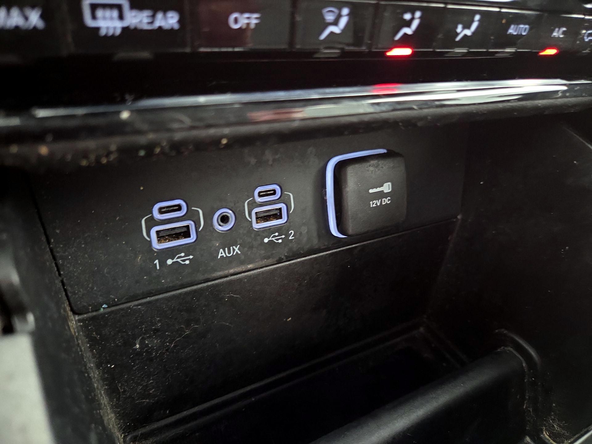 Thumbnail: 2023 Jeep Grand Cherokee - 18