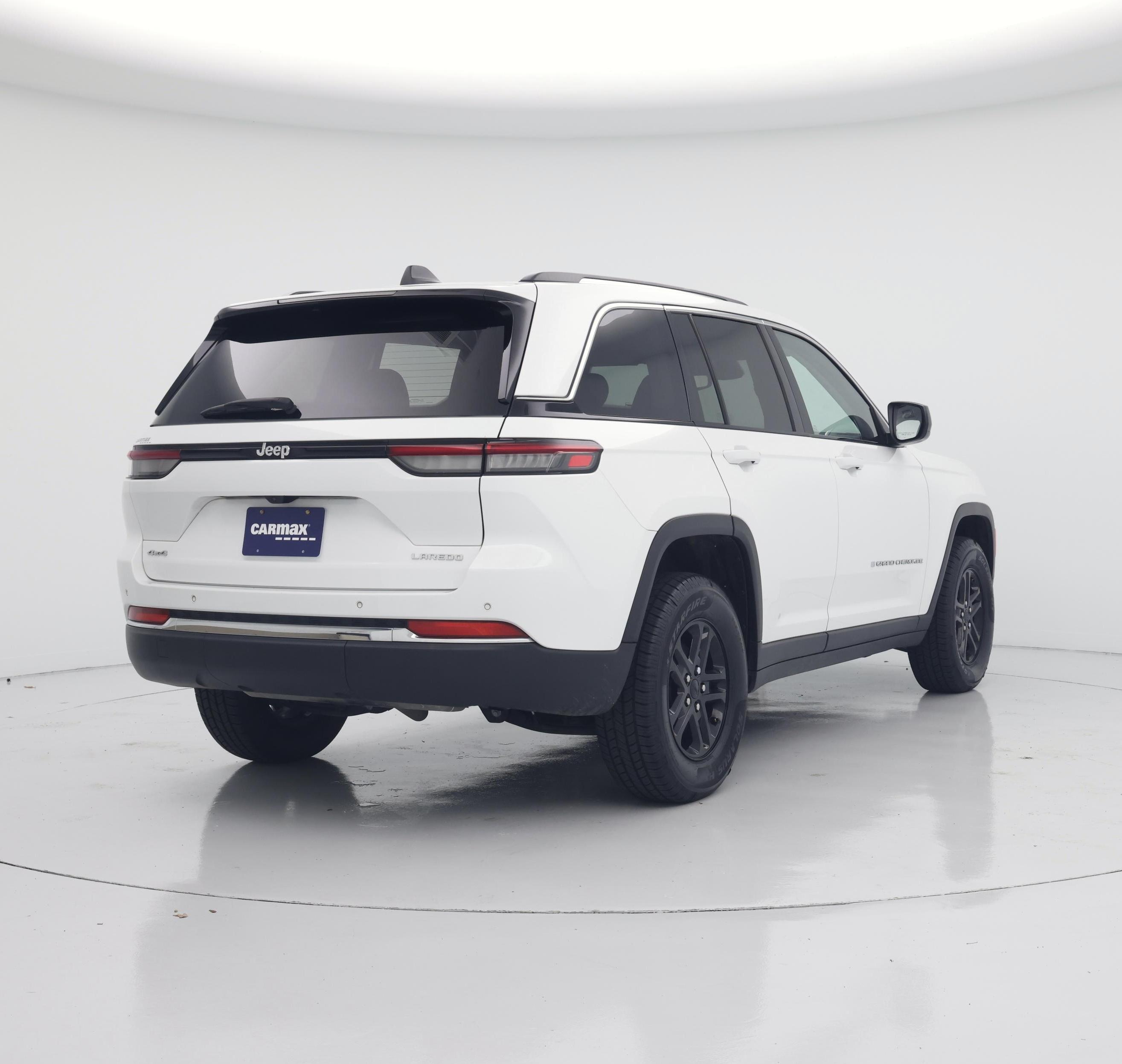 Thumbnail: 2023 Jeep Grand Cherokee - 8