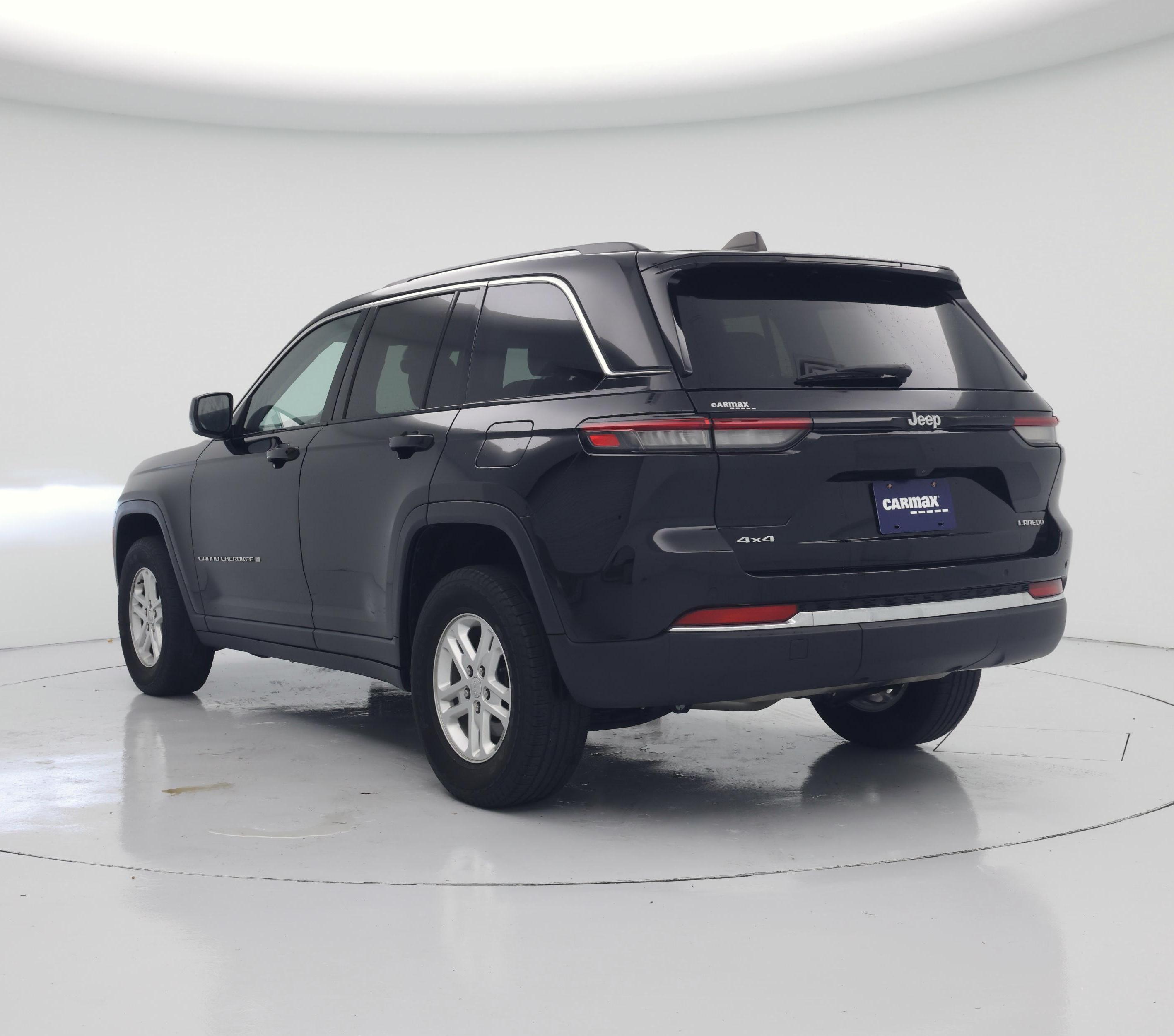 Thumbnail: 2023 Jeep Grand Cherokee - 2