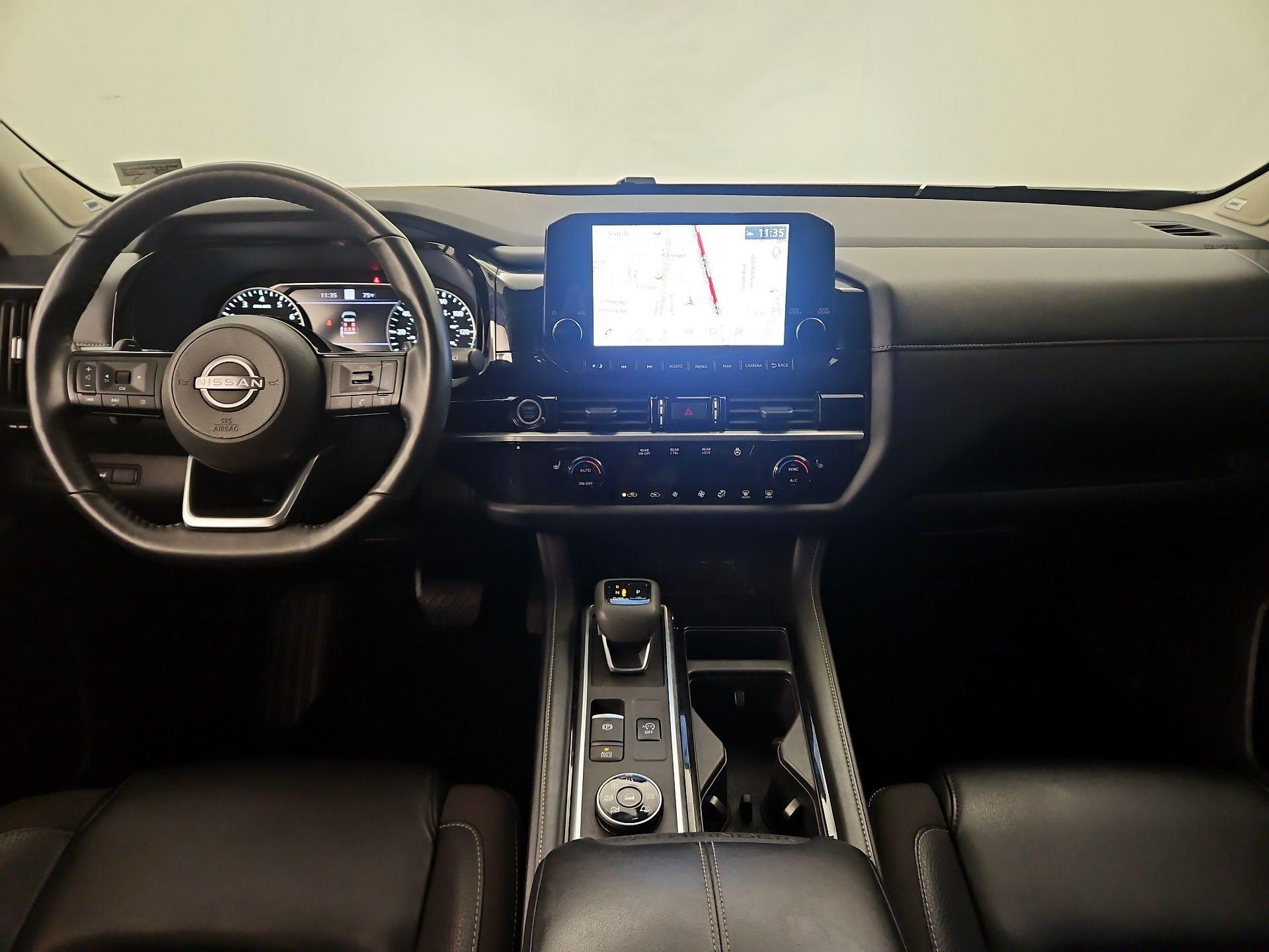 Thumbnail: 2024 Nissan Pathfinder - 9