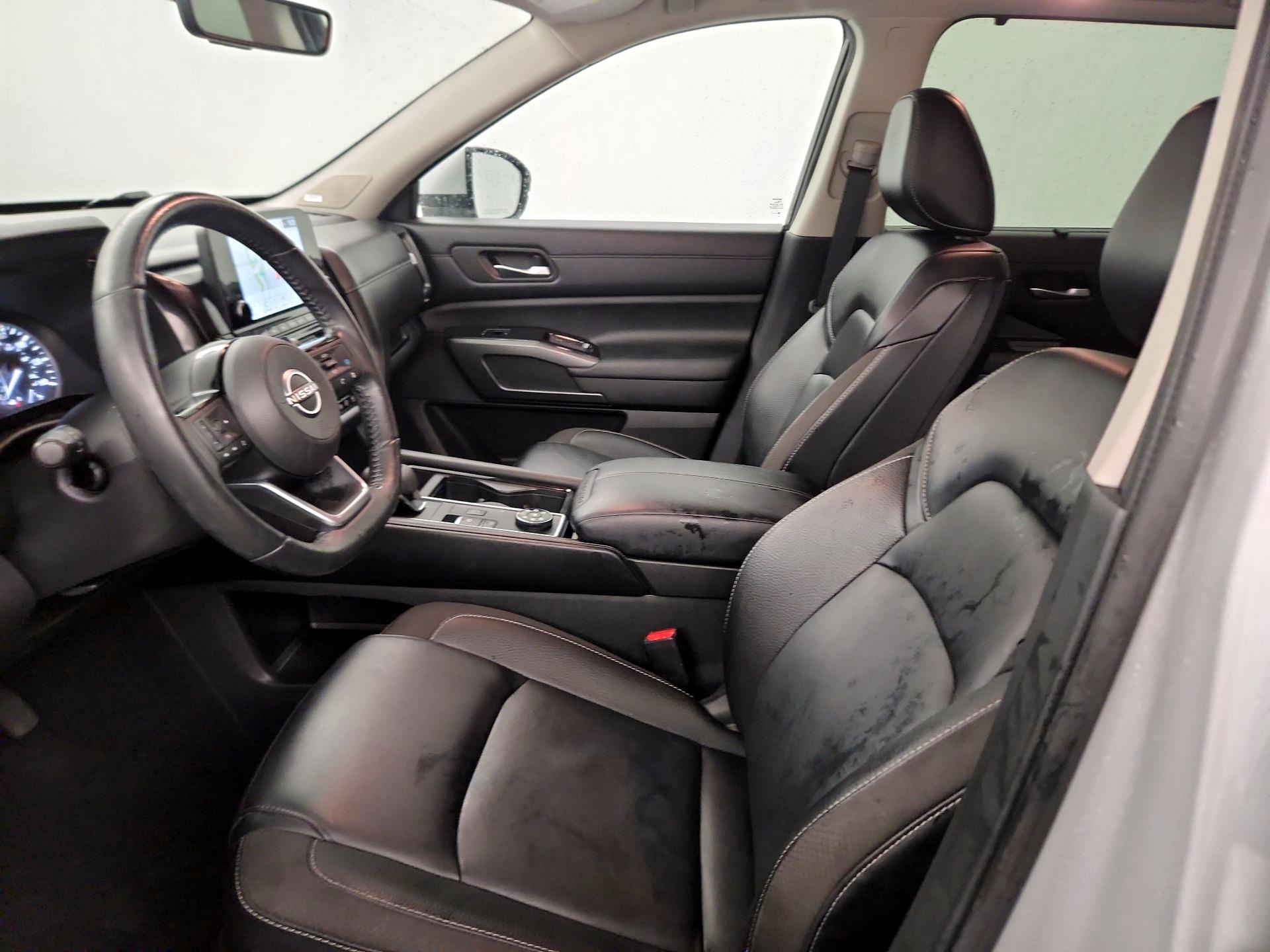 Thumbnail: 2023 Nissan Pathfinder - 11