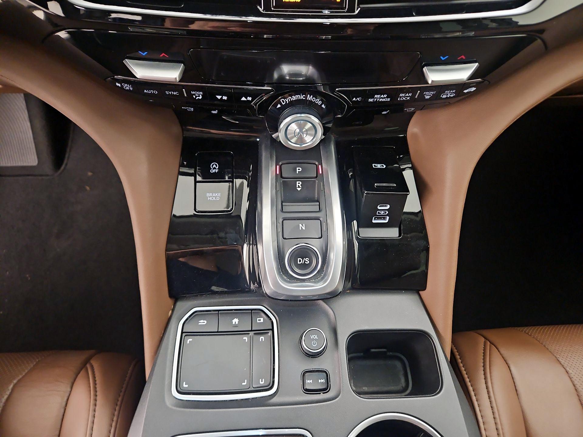 Thumbnail: 2023 Acura MDX - 18