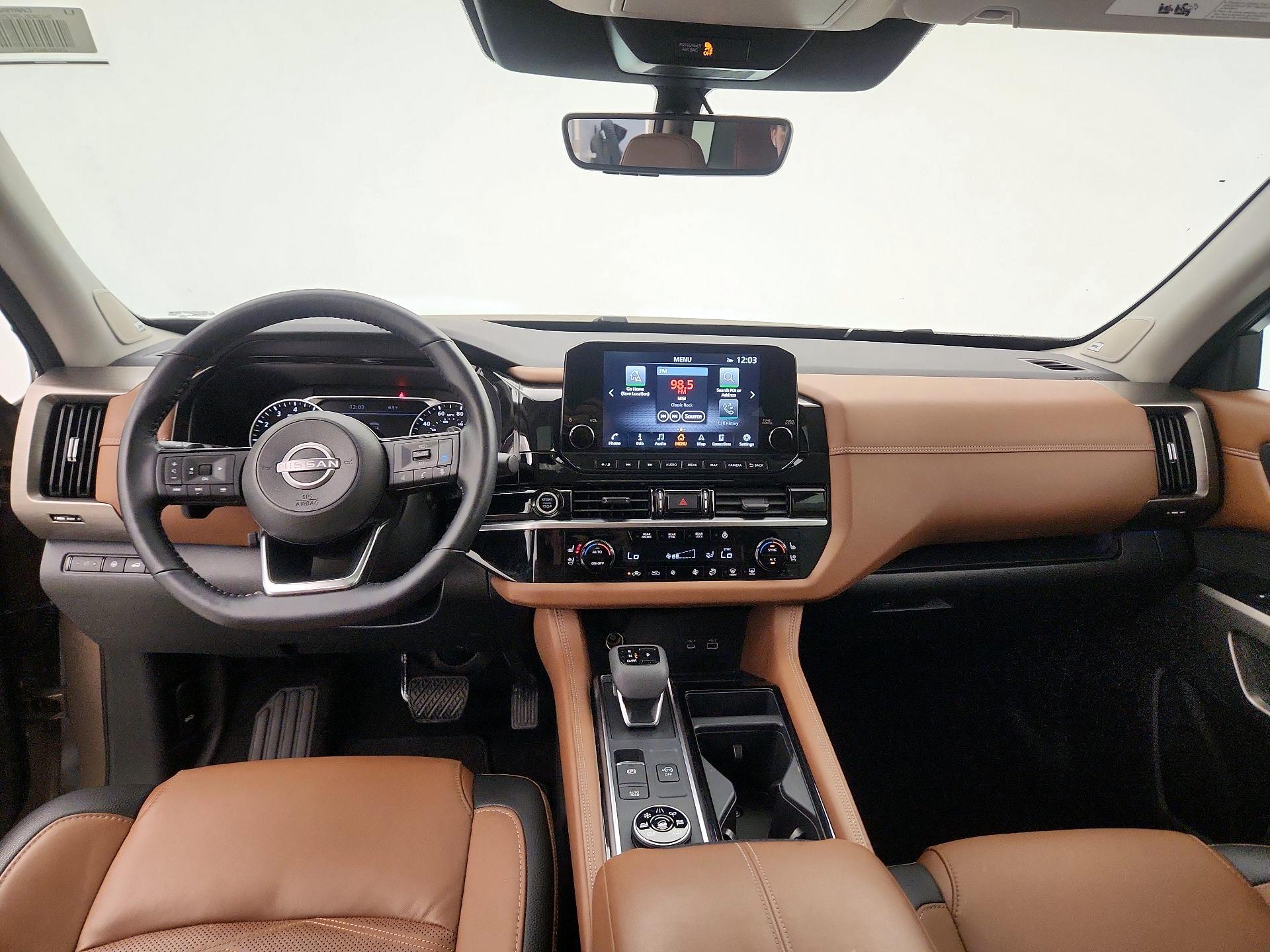 Thumbnail: 2023 Nissan Pathfinder - 9