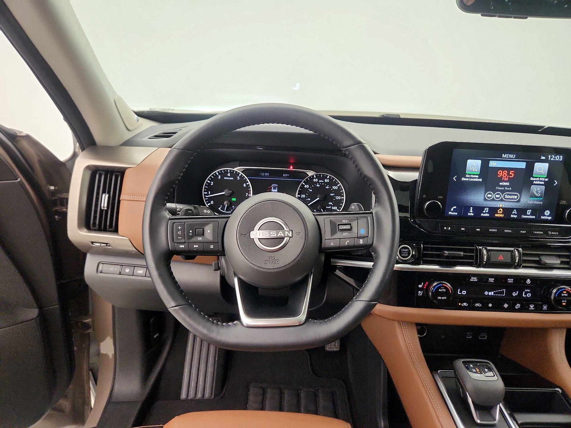 Thumbnail: 2023 Nissan Pathfinder - 10
