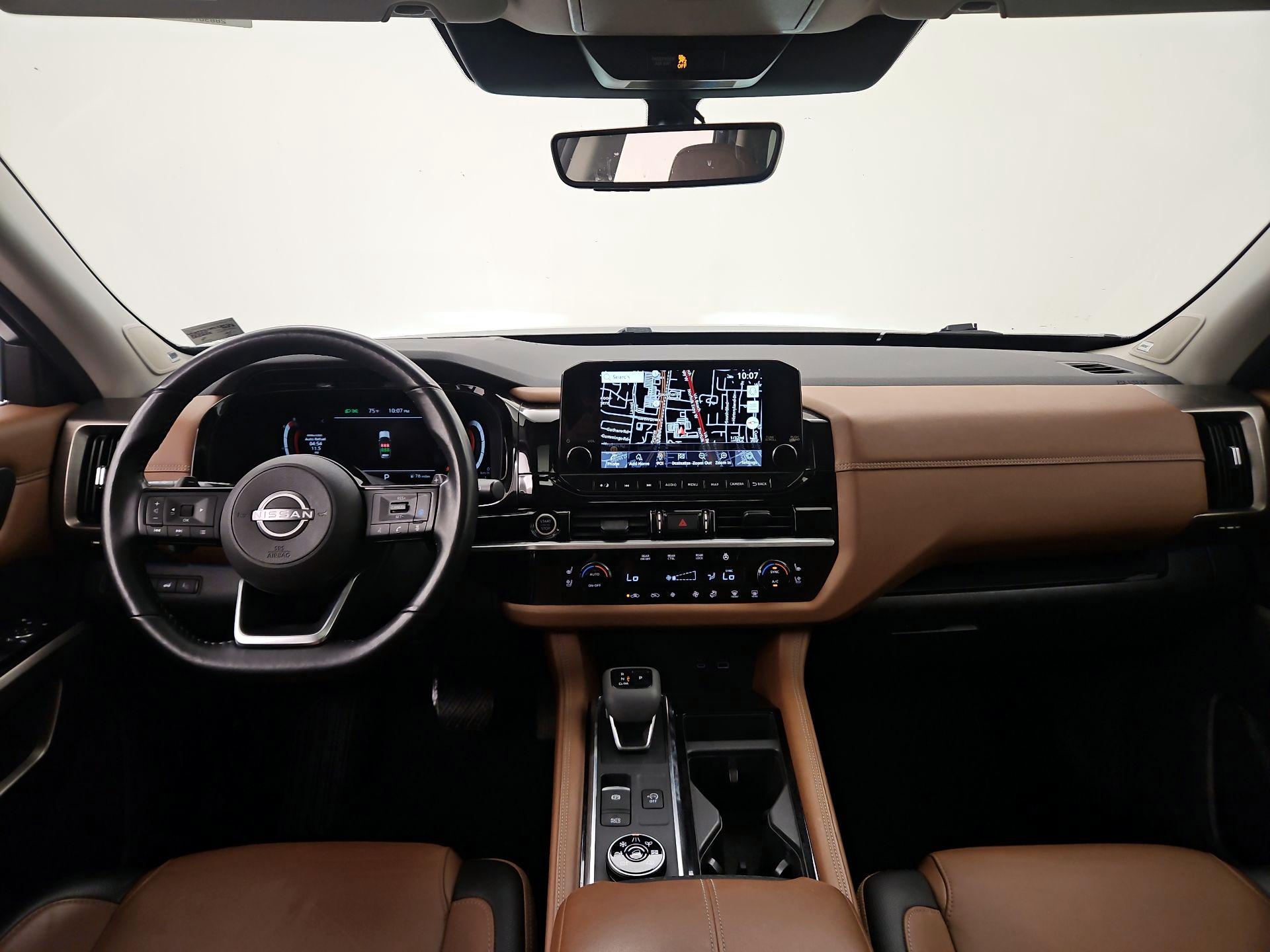 Thumbnail: 2023 Nissan Pathfinder - 9
