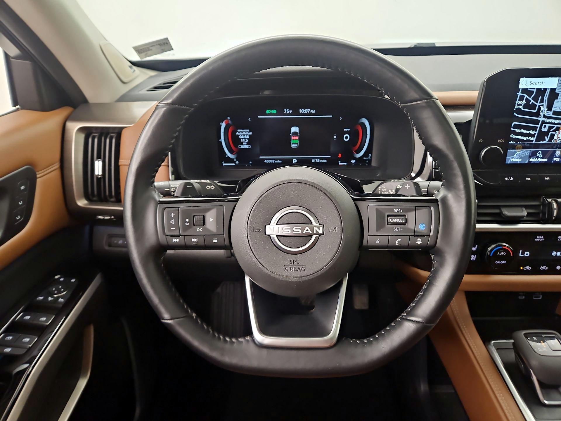Thumbnail: 2023 Nissan Pathfinder - 10