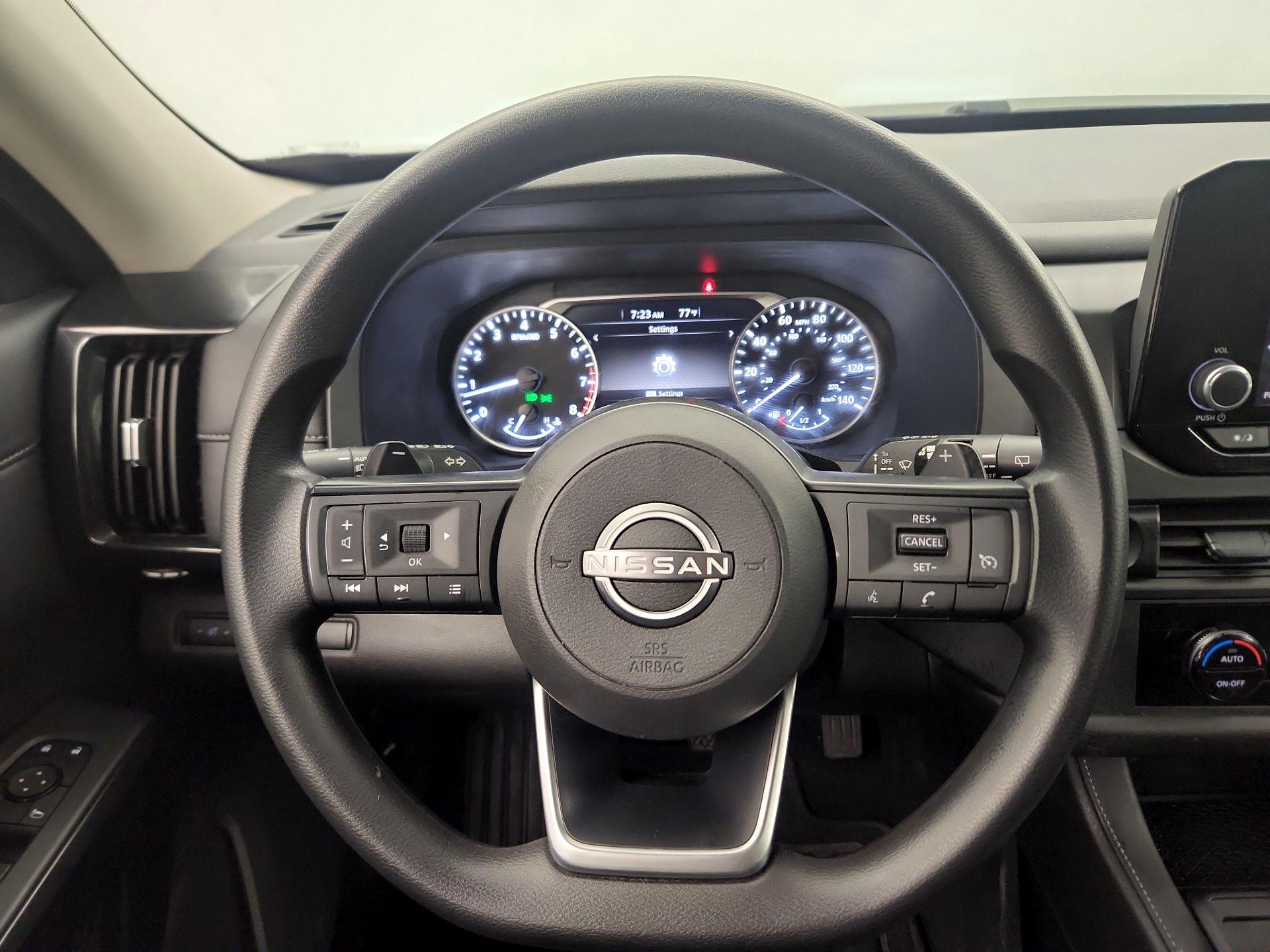 Thumbnail: 2024 Nissan Pathfinder - 10