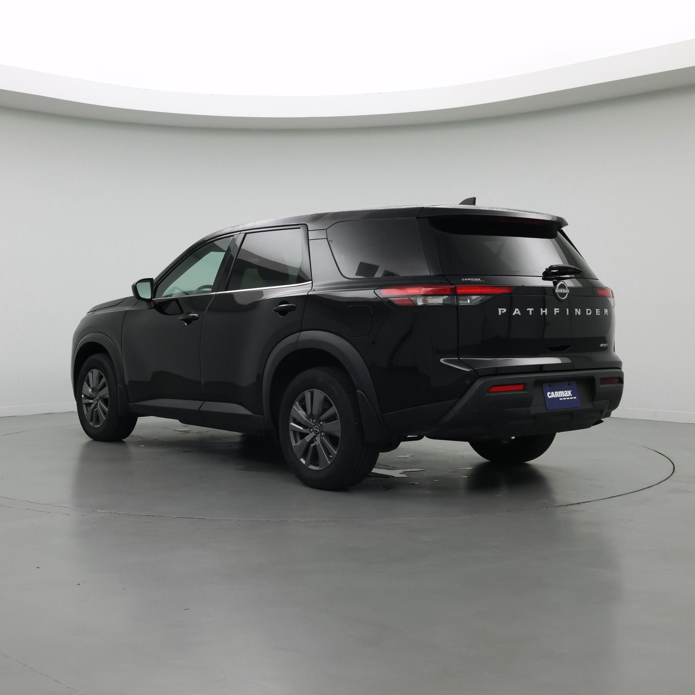 Thumbnail: 2024 Nissan Pathfinder - 2