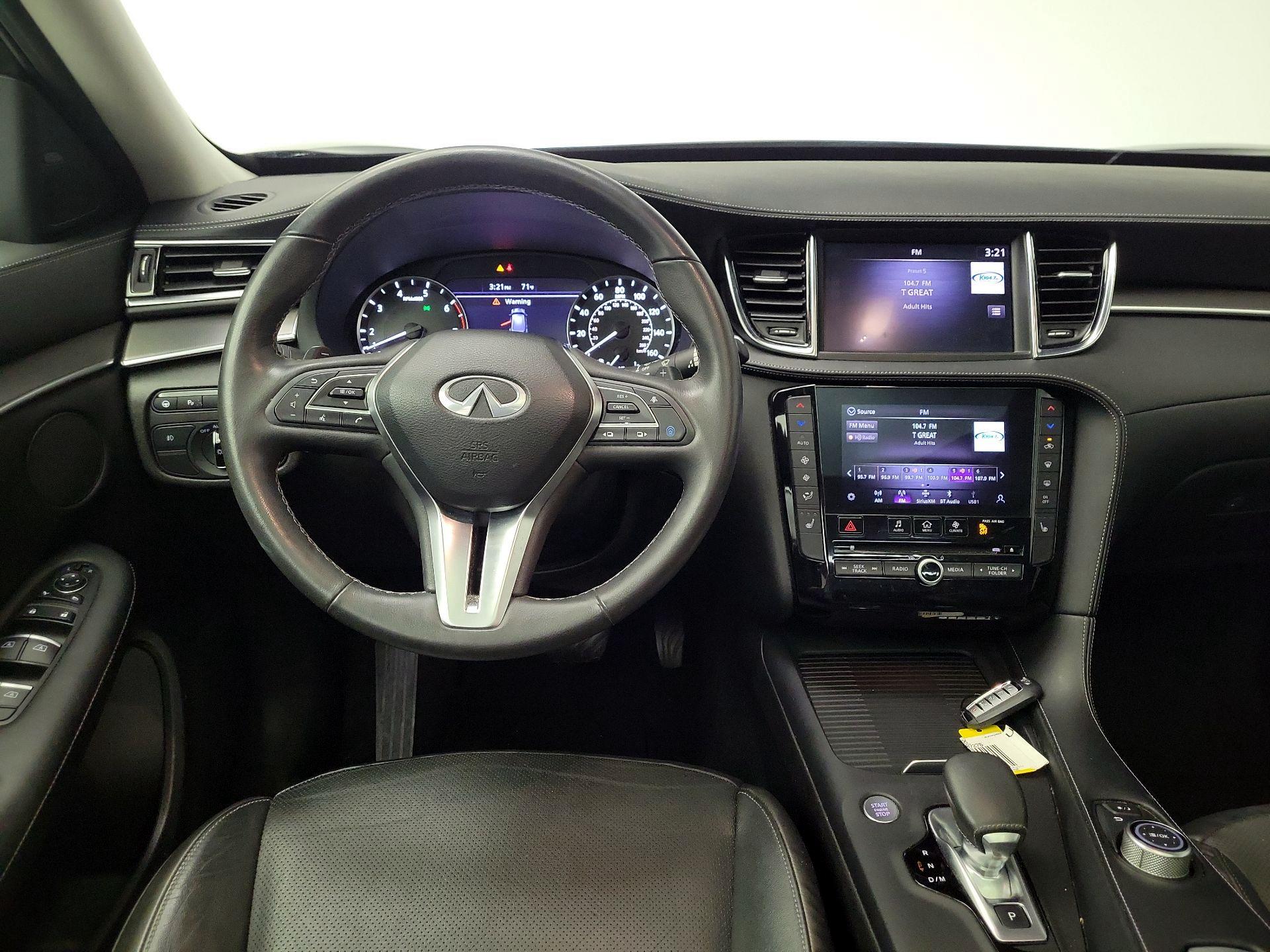 Thumbnail: 2022 INFINITI QX50 - 10