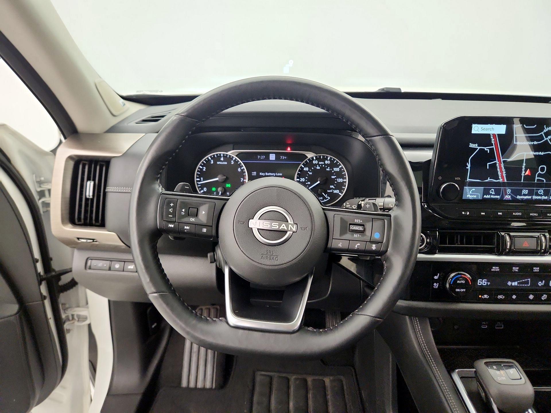 Thumbnail: 2023 Nissan Pathfinder - 10