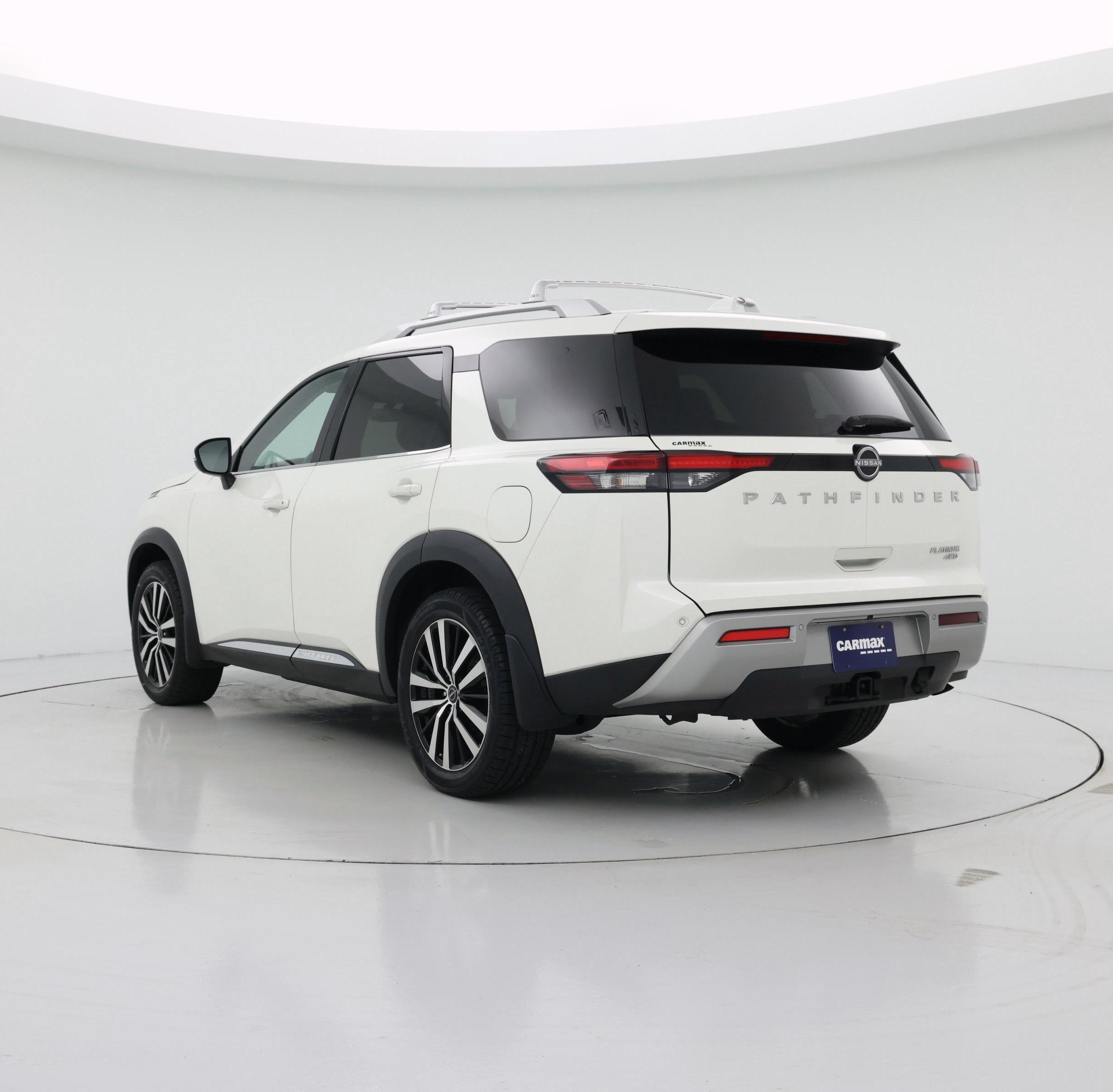 Thumbnail: 2023 Nissan Pathfinder - 2