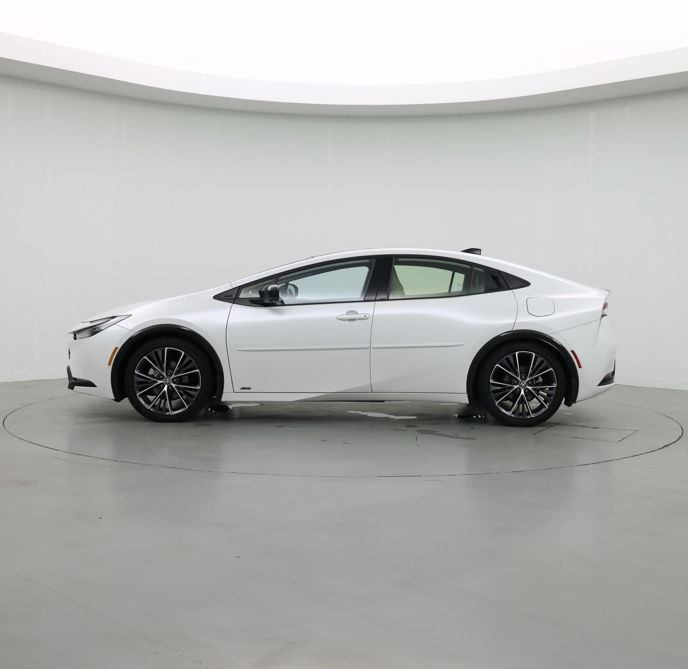 Thumbnail: 2024 Toyota Prius - 3