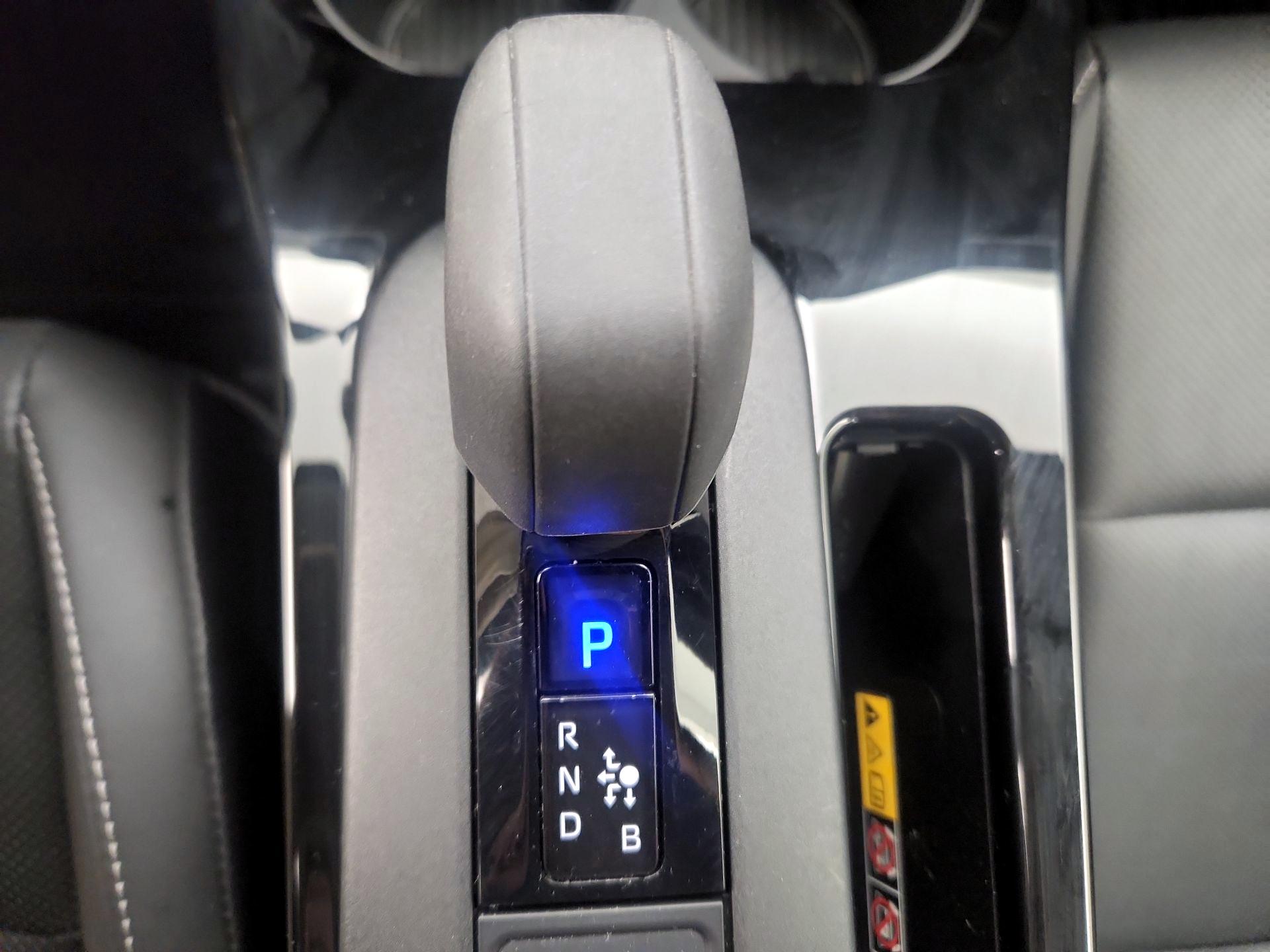 Thumbnail: 2024 Toyota Prius - 17