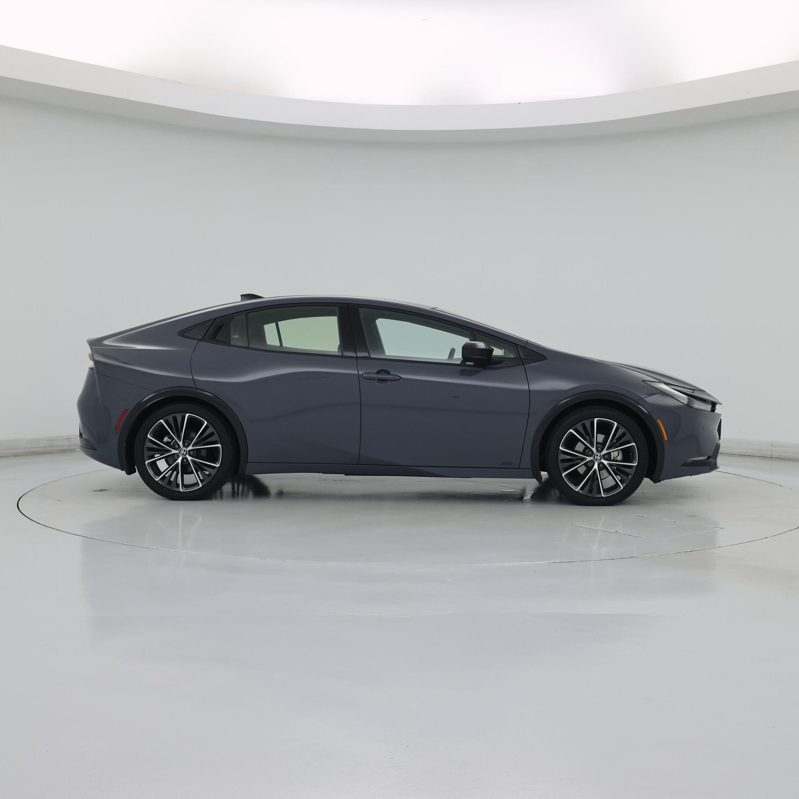 Thumbnail: 2024 Toyota Prius - 7