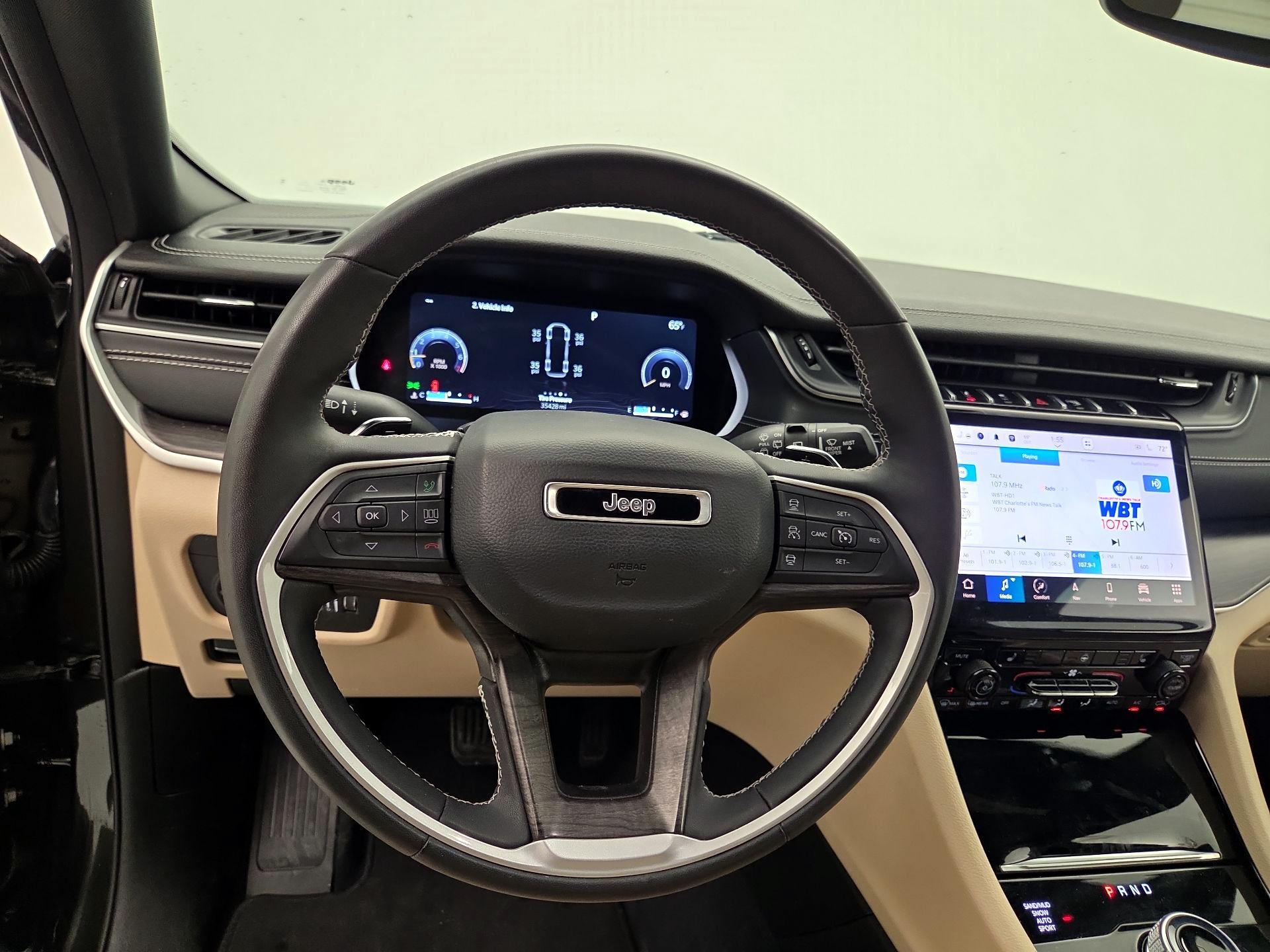 Thumbnail: 2023 Jeep Grand Cherokee L - 10