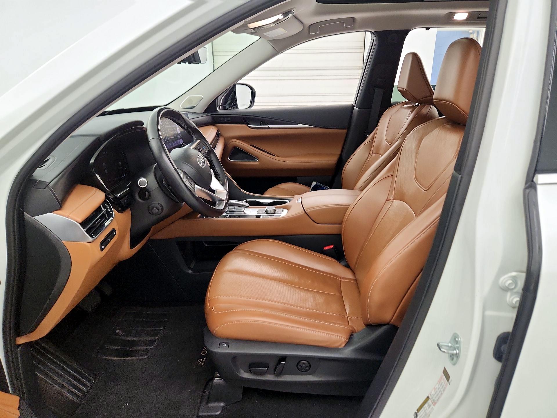 Thumbnail: 2023 INFINITI QX60 - 11