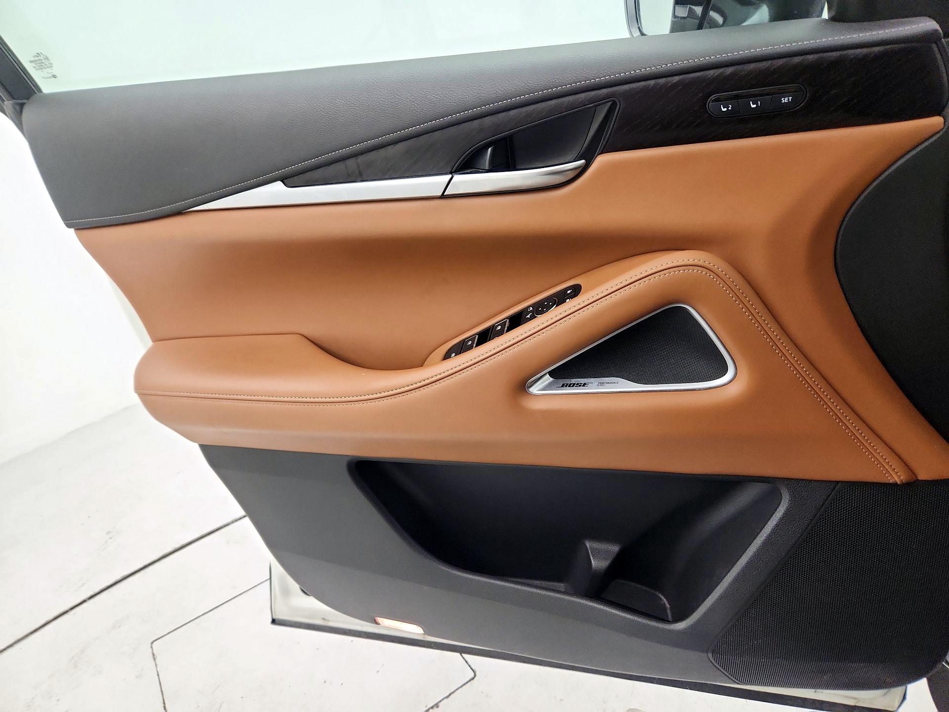 Thumbnail: 2023 INFINITI QX60 - 12