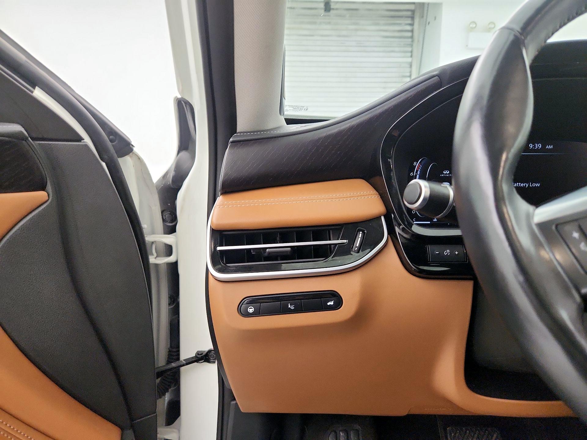 Thumbnail: 2023 INFINITI QX60 - 13