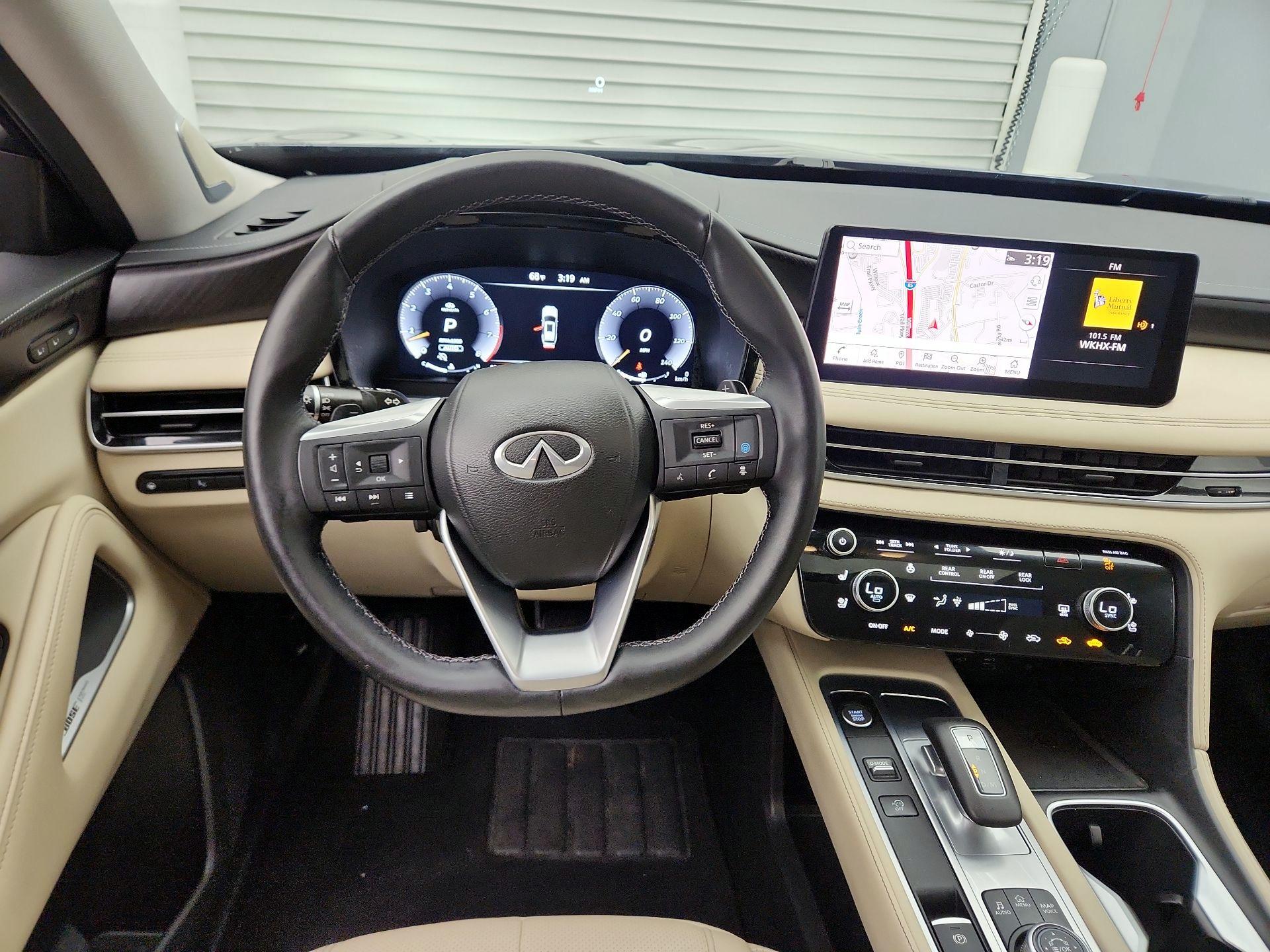 Thumbnail: 2023 INFINITI QX60 - 10