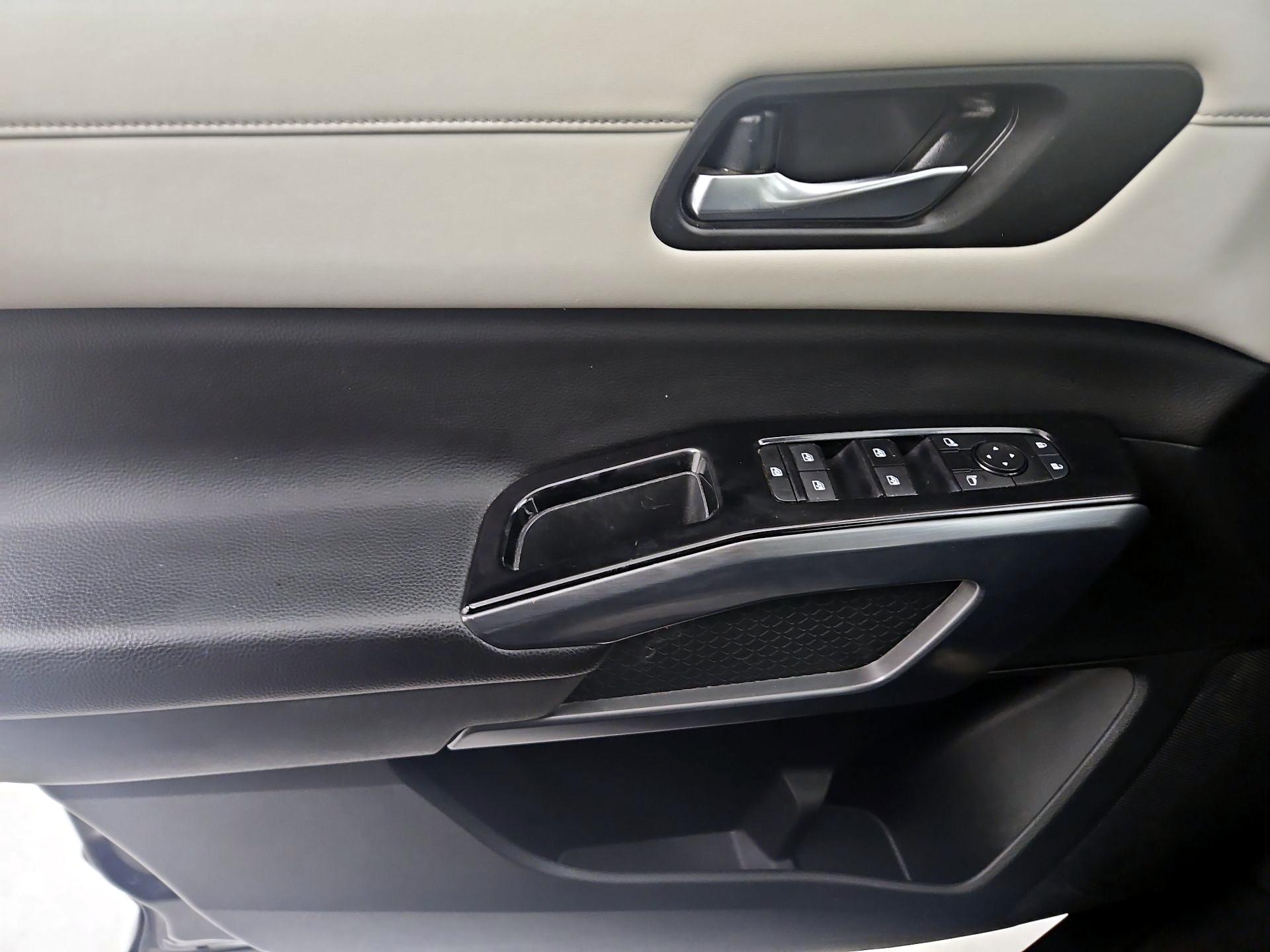 Thumbnail: 2024 Nissan Pathfinder - 12