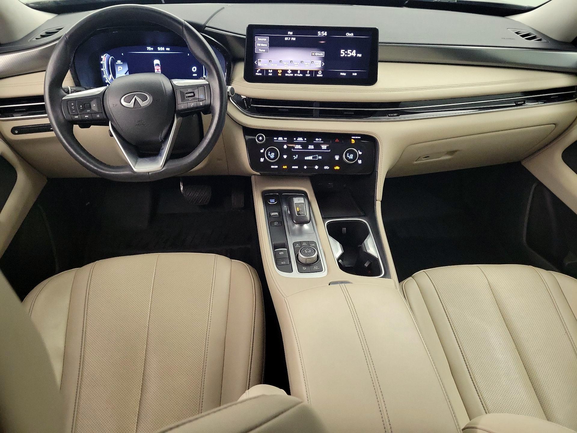 Thumbnail: 2023 INFINITI QX60 - 9