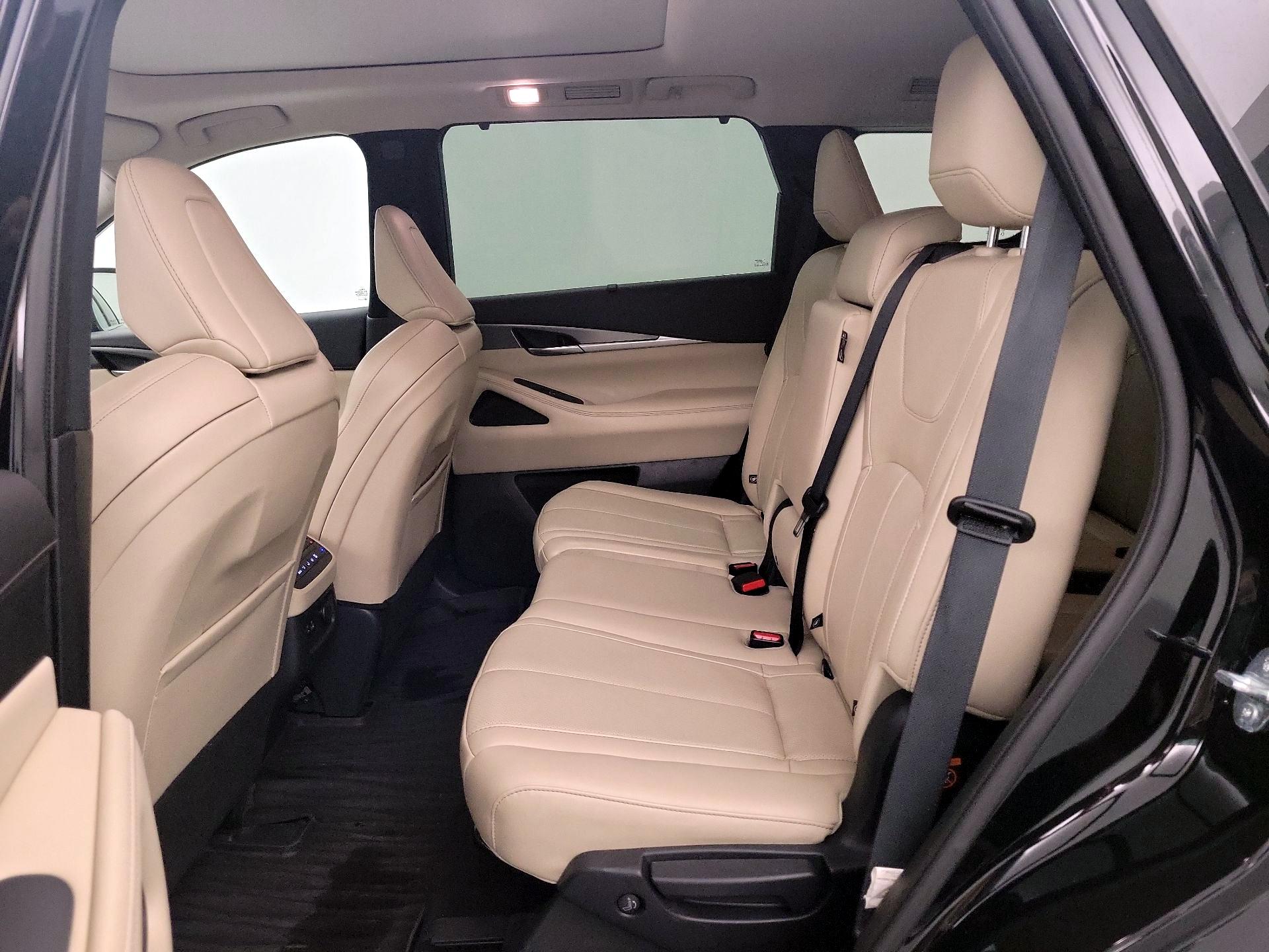 Thumbnail: 2023 INFINITI QX60 - 20