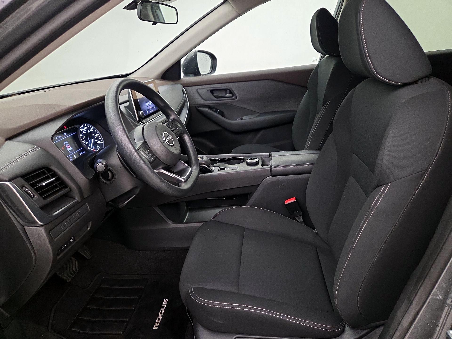 Thumbnail: 2023 Nissan Rogue - 11